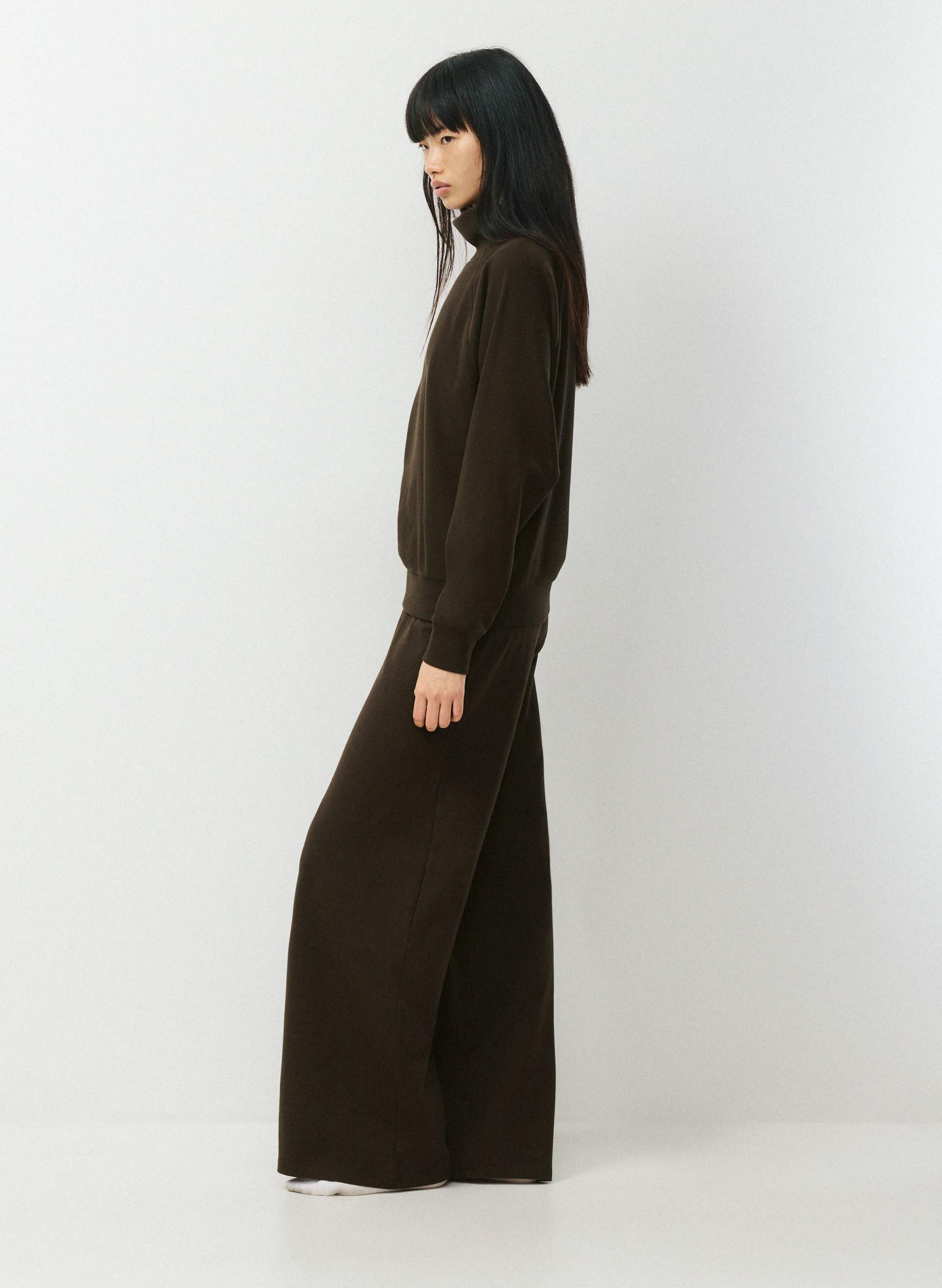 HomeStretch™ Rib Initiate Mockneck | Aritzia US