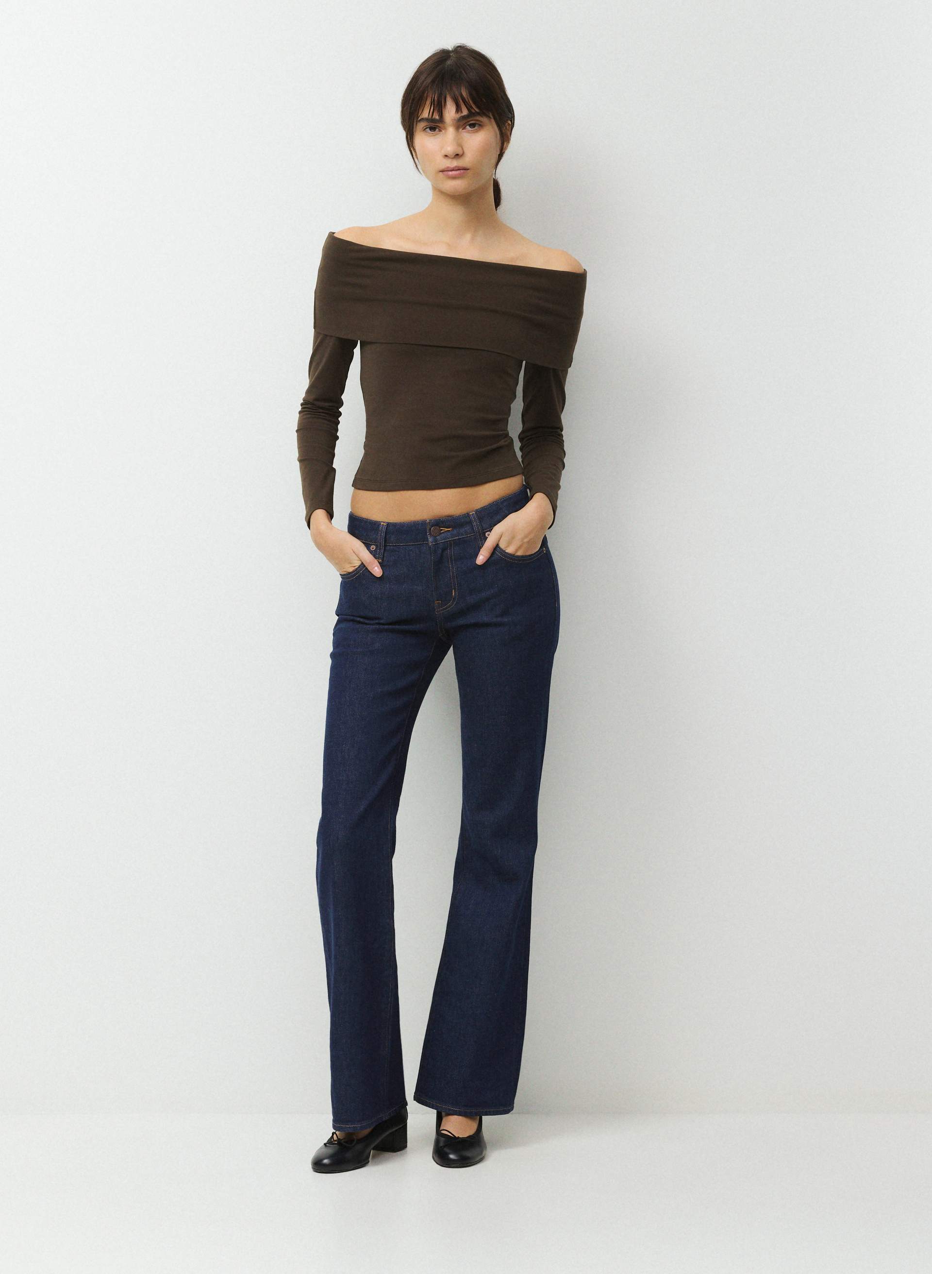 HOMESTRETCH™ SMOOTH INSTINCT TOP - Stretch cotton jersey off-shoulder longsleeve. 