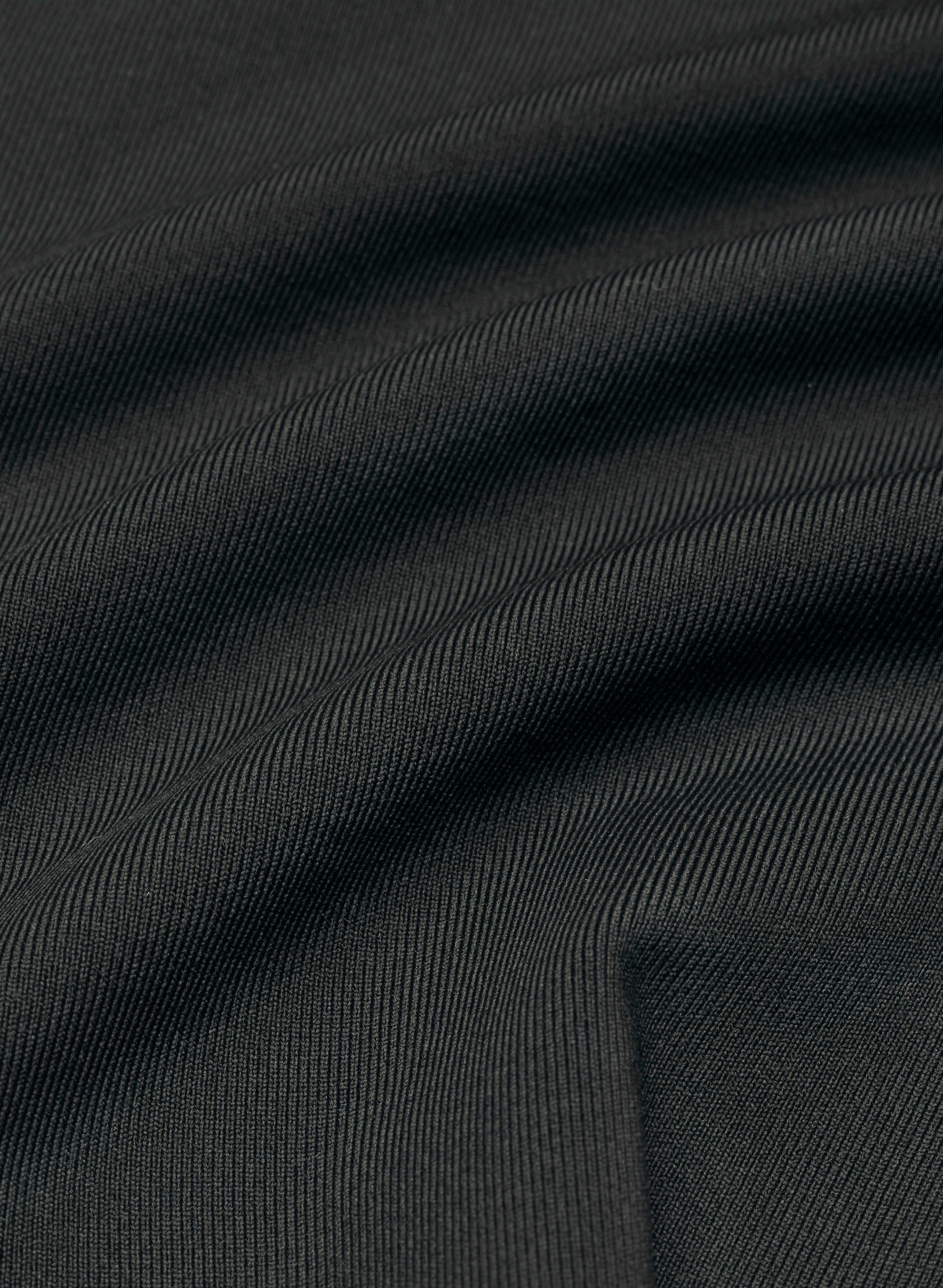 ORIGINAL CONTOUR ENCOUNTER TURTLENECK | Aritzia