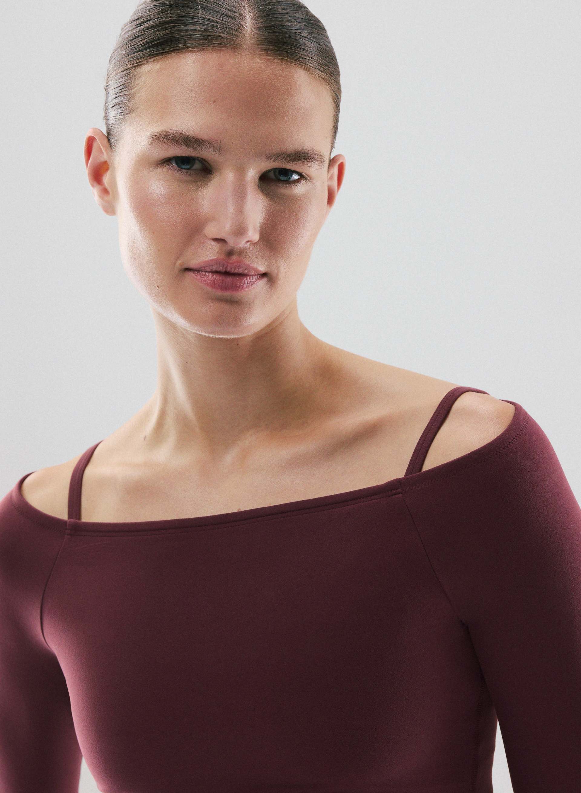 HAUT BARRE À MANCHES LONGUES - BUTTER | Aritzia