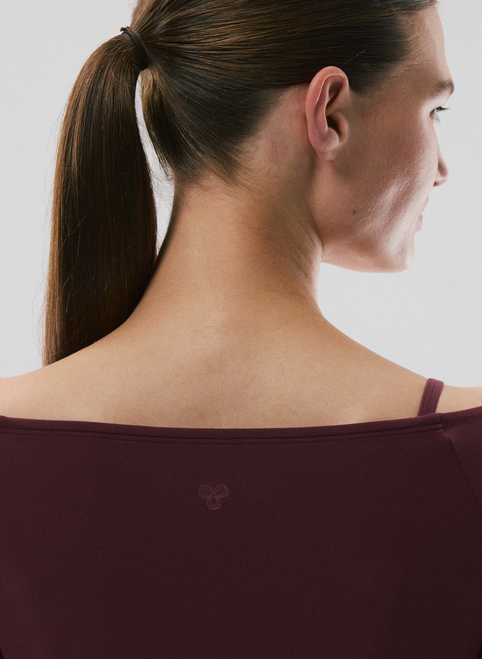 HAUT BARRE À MANCHES LONGUES - BUTTER | Aritzia