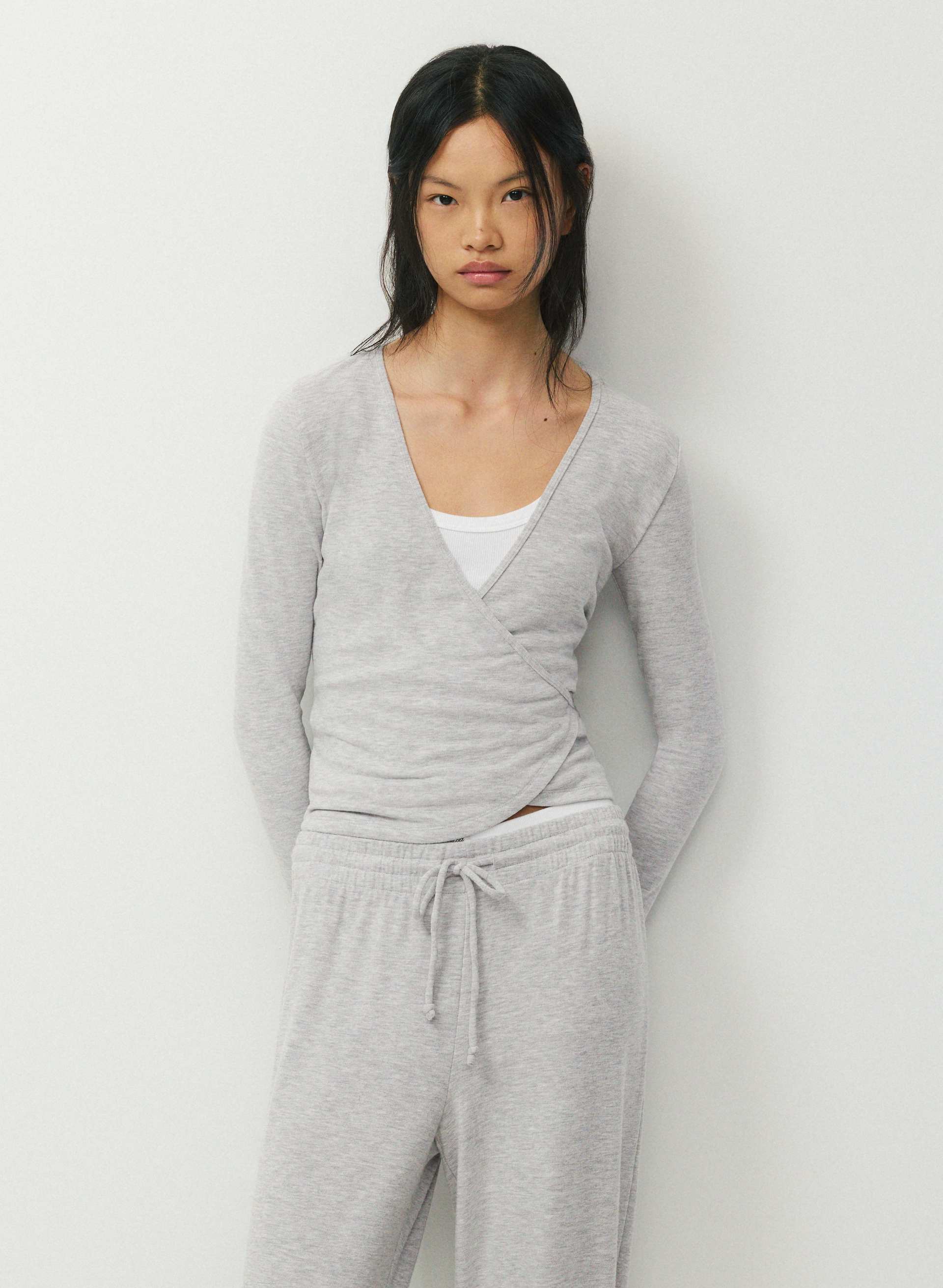 BERKSHIRES WRAP LONGSLEEVE | Aritzia