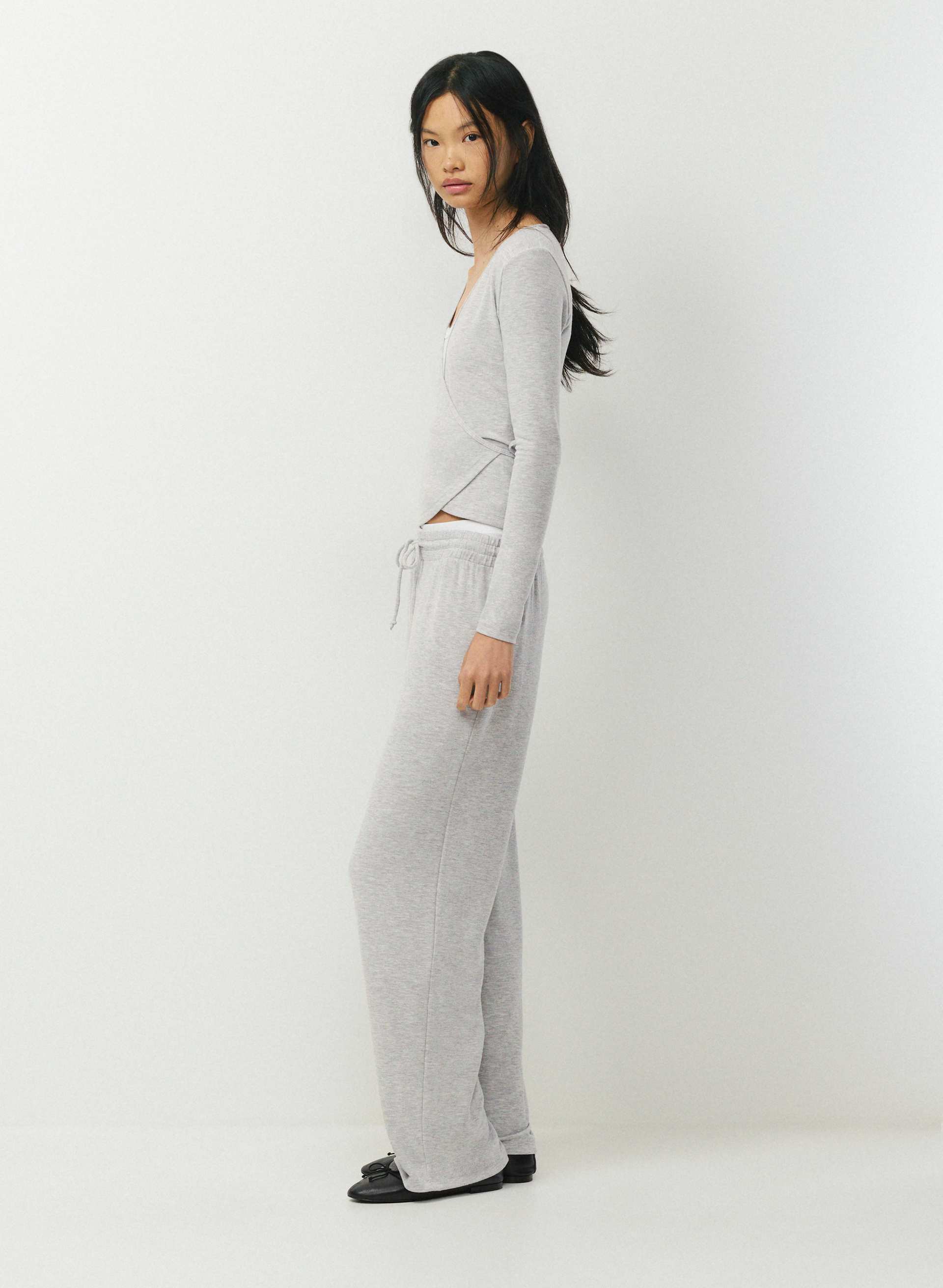 BERKSHIRES WRAP LONGSLEEVE | Aritzia