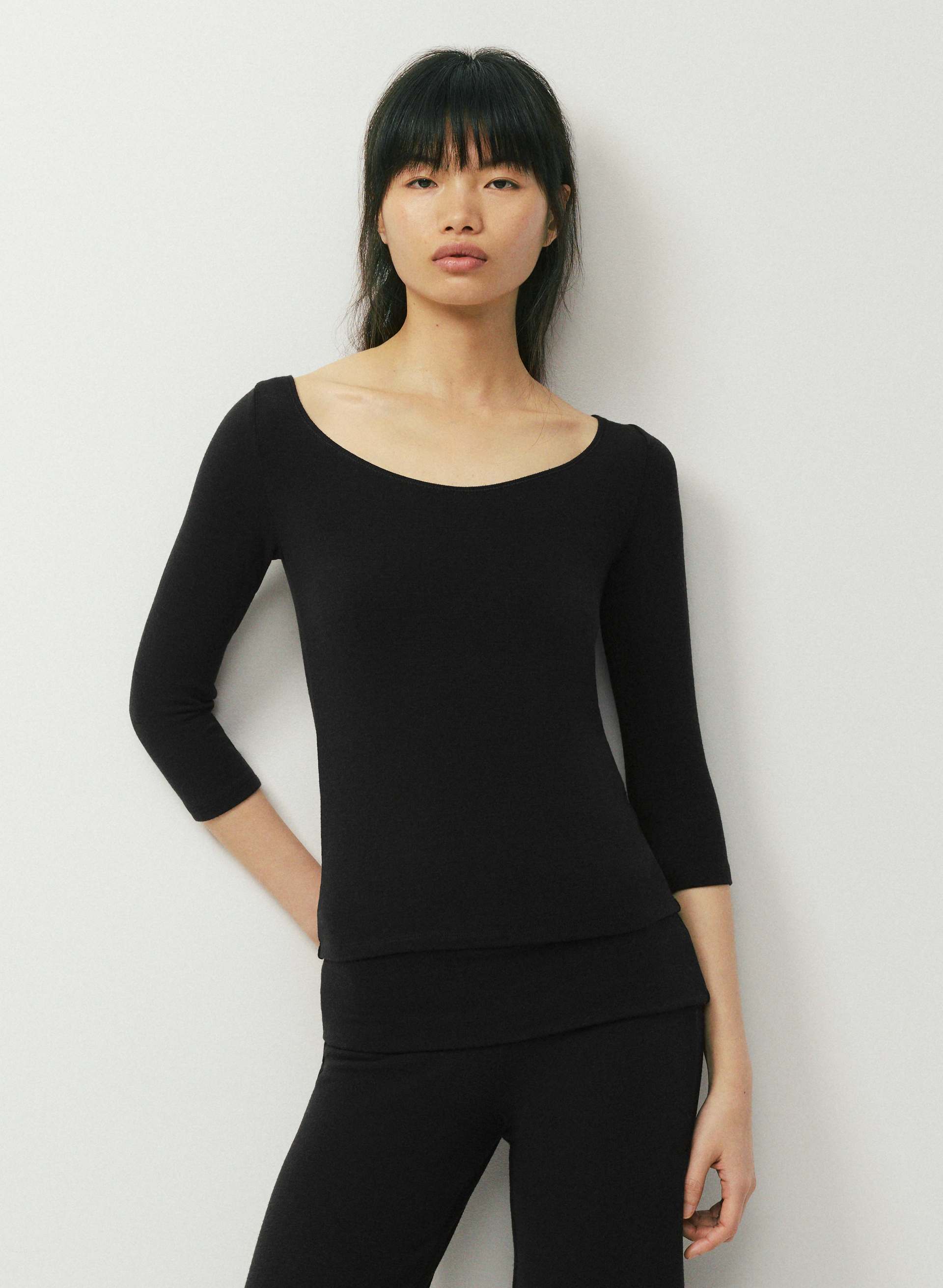 VALANCE LONGSLEEVE | Aritzia