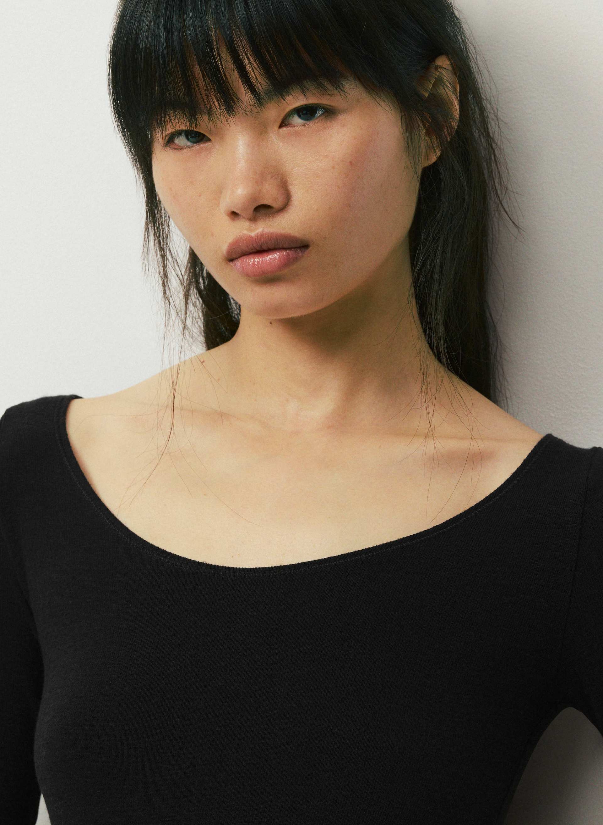 VALANCE LONGSLEEVE | Aritzia