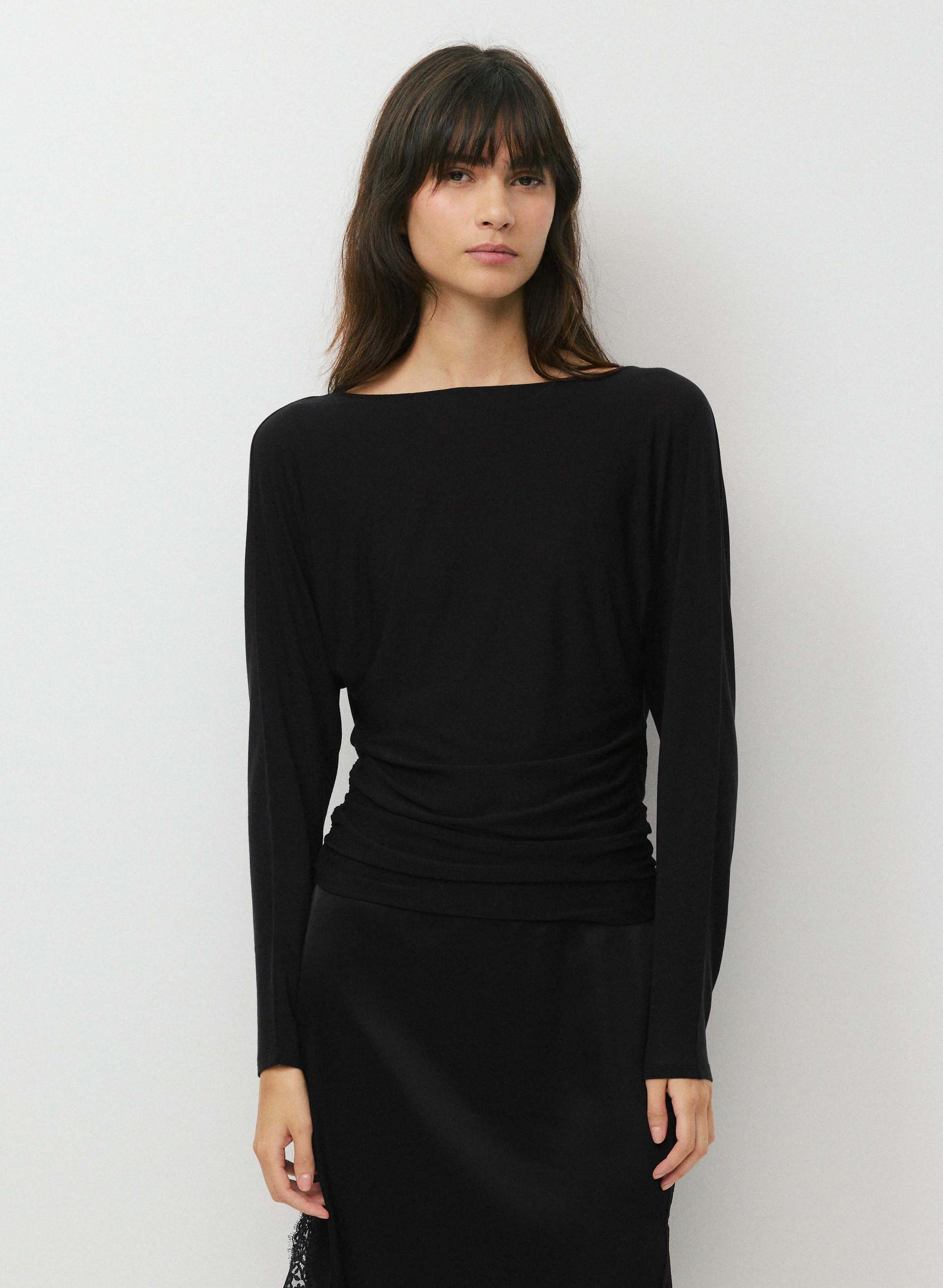 HOST TOP | Aritzia