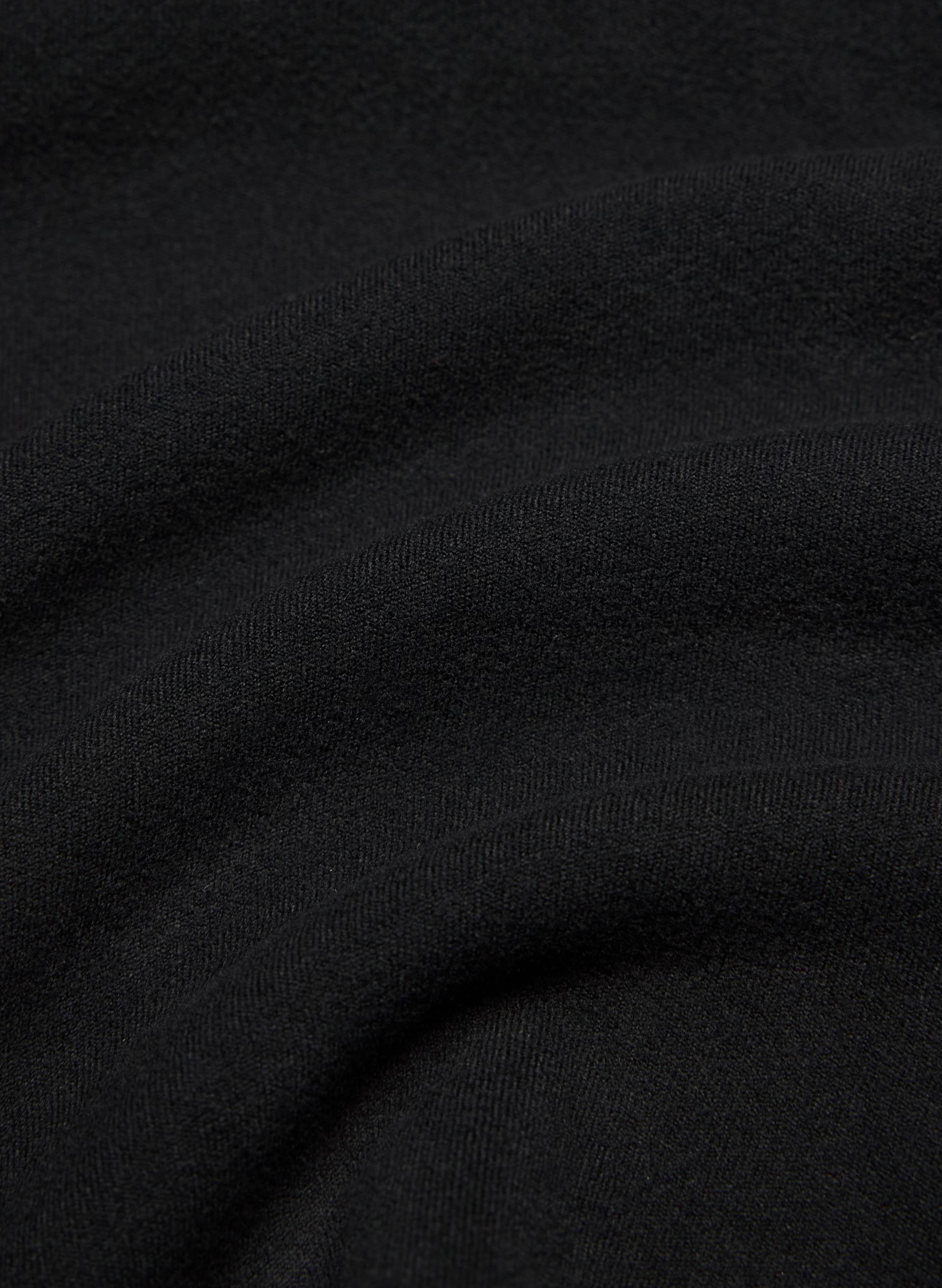 BUTTER REACH LONGSLEEVE | Aritzia