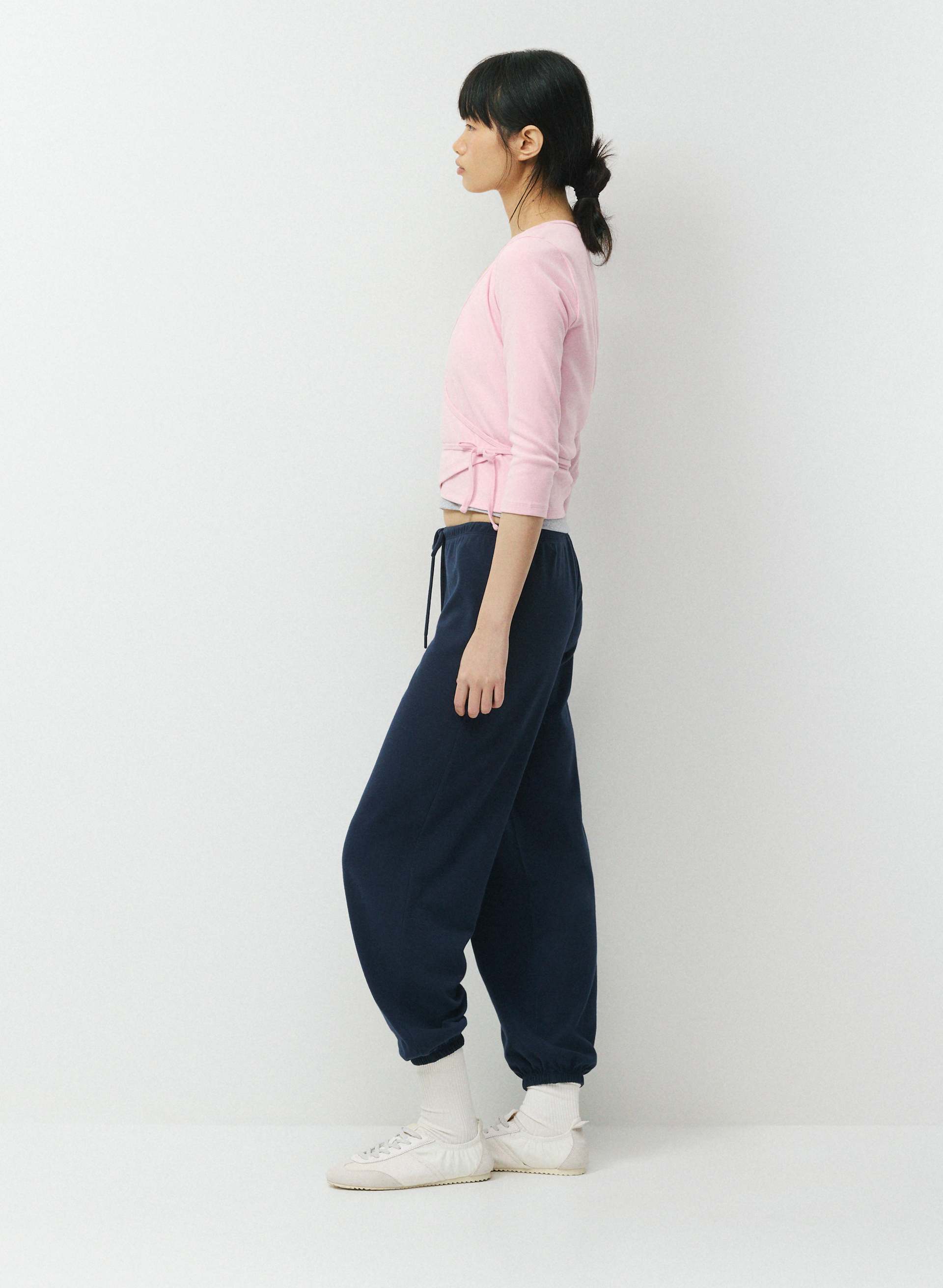 BESTHUG™ AMULET WRAP TOP | Aritzia