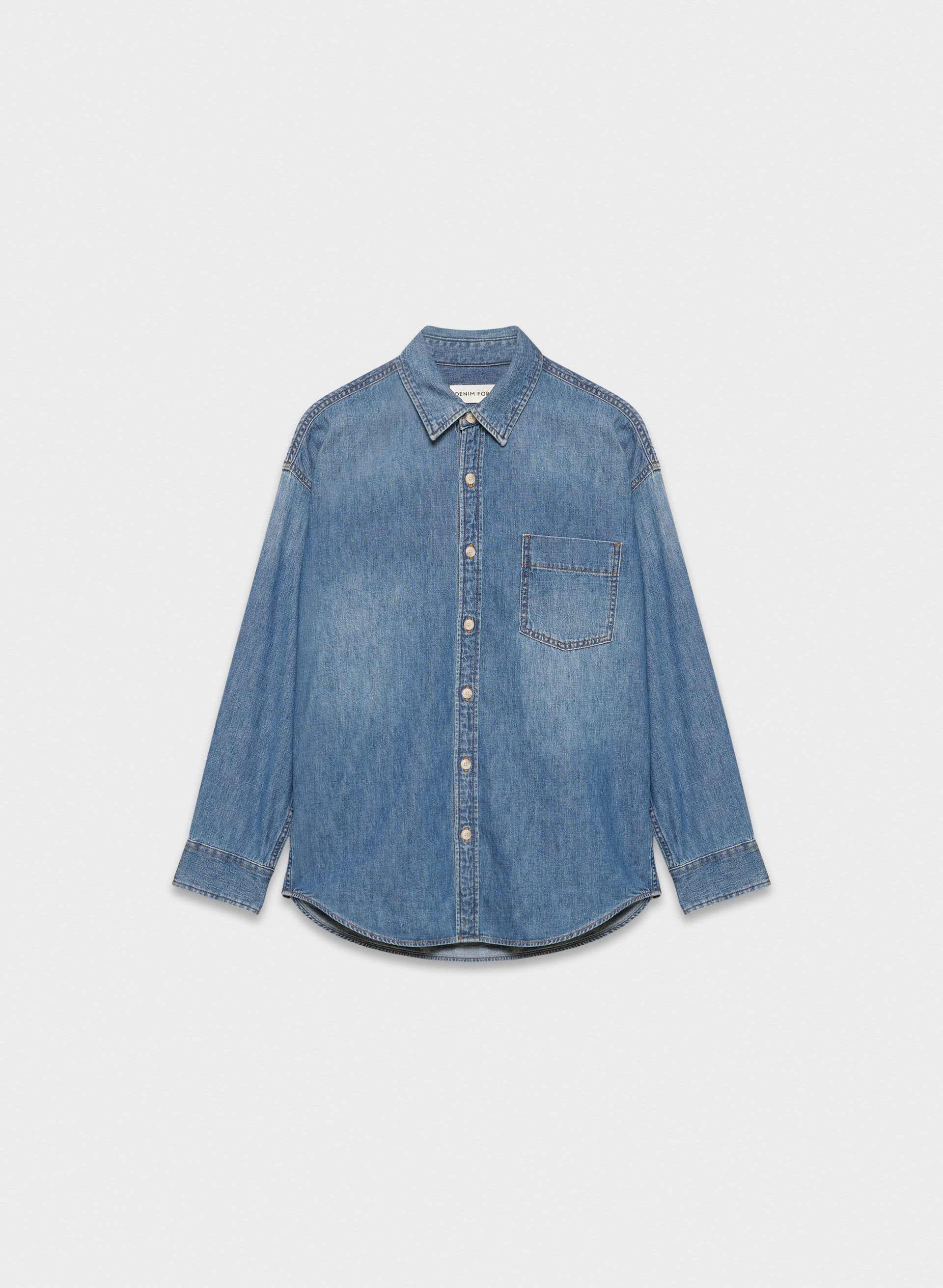 THE '80S COMFY DENIM SHIRT | Aritzia
