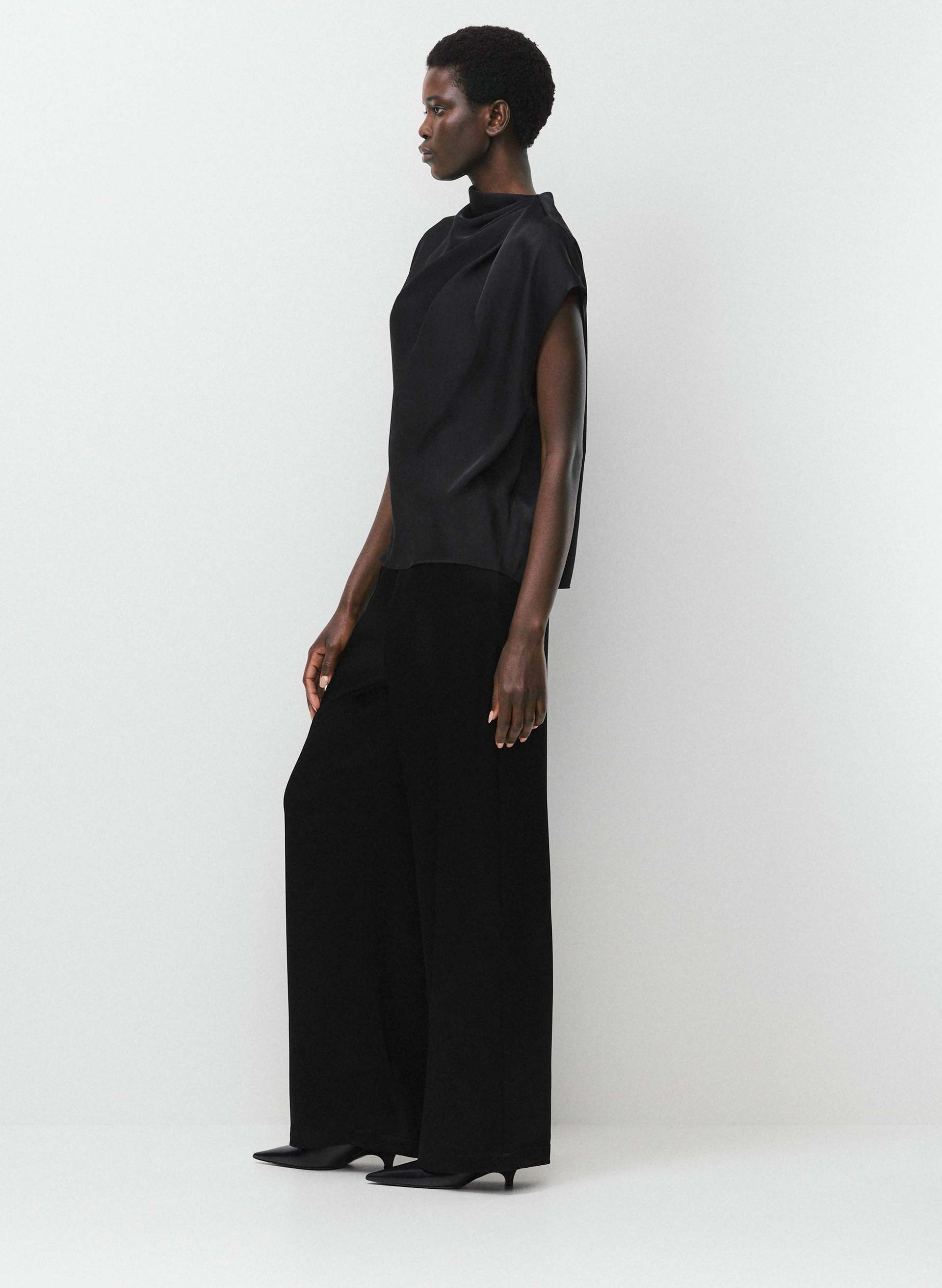 NOMINEE SATIN BLOUSE | Aritzia