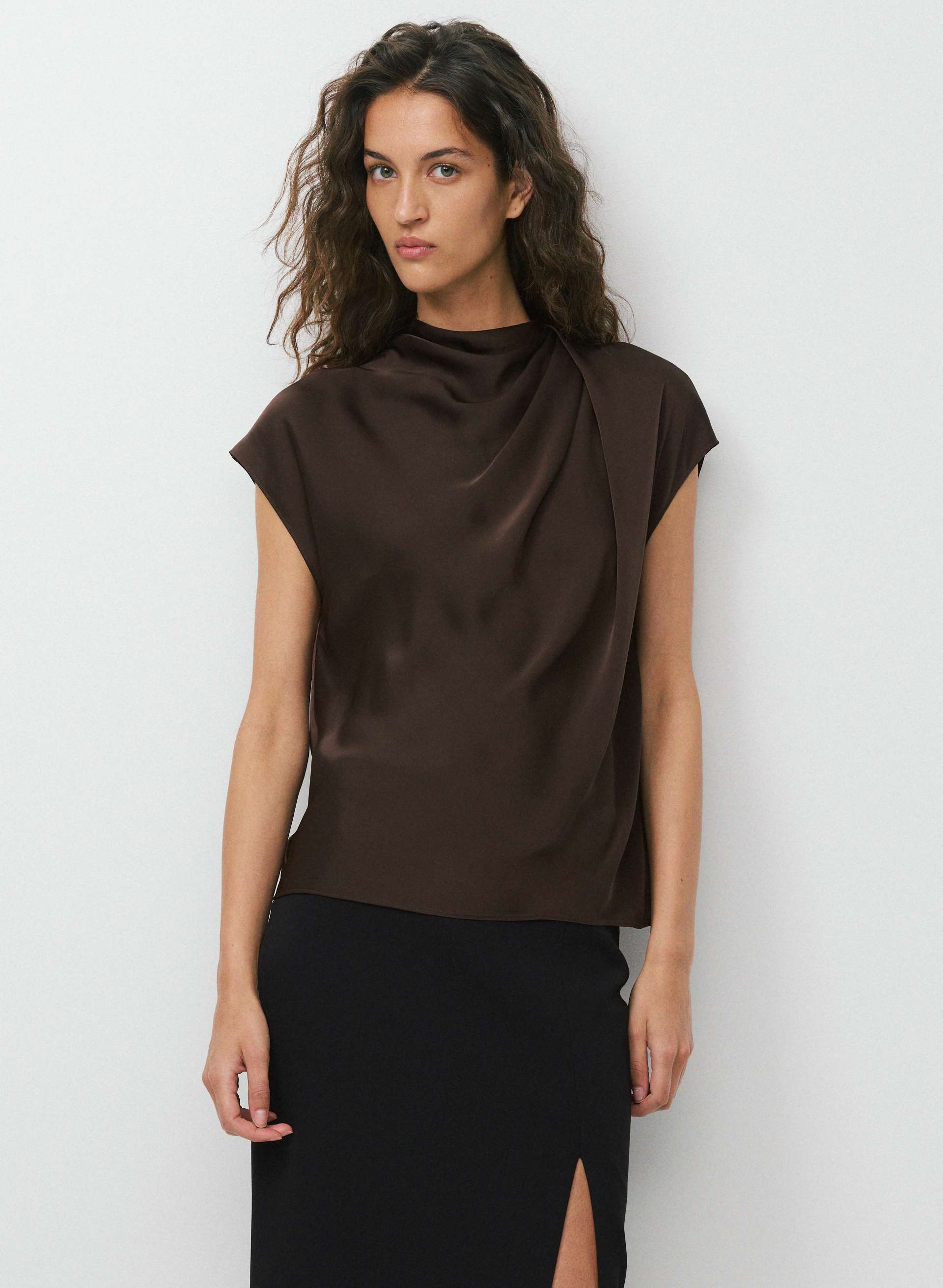 NOMINEE SATIN BLOUSE | Aritzia
