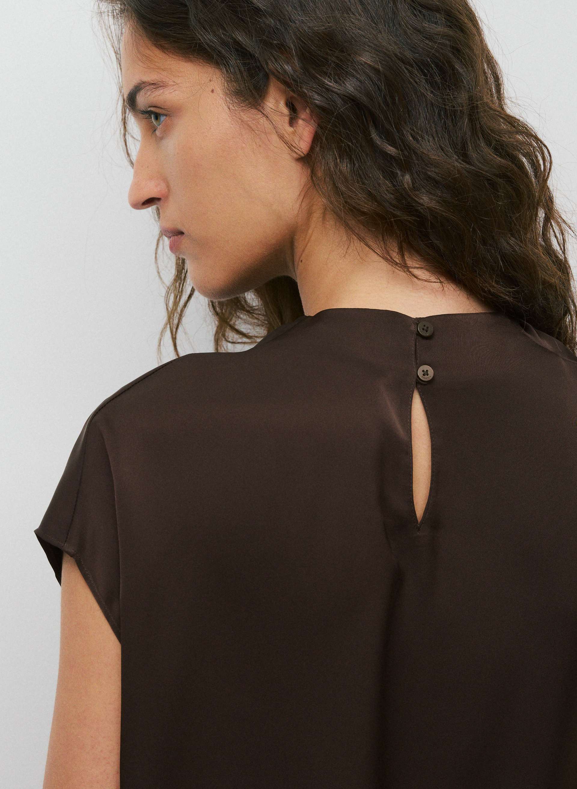 NOMINEE SATIN BLOUSE | Aritzia