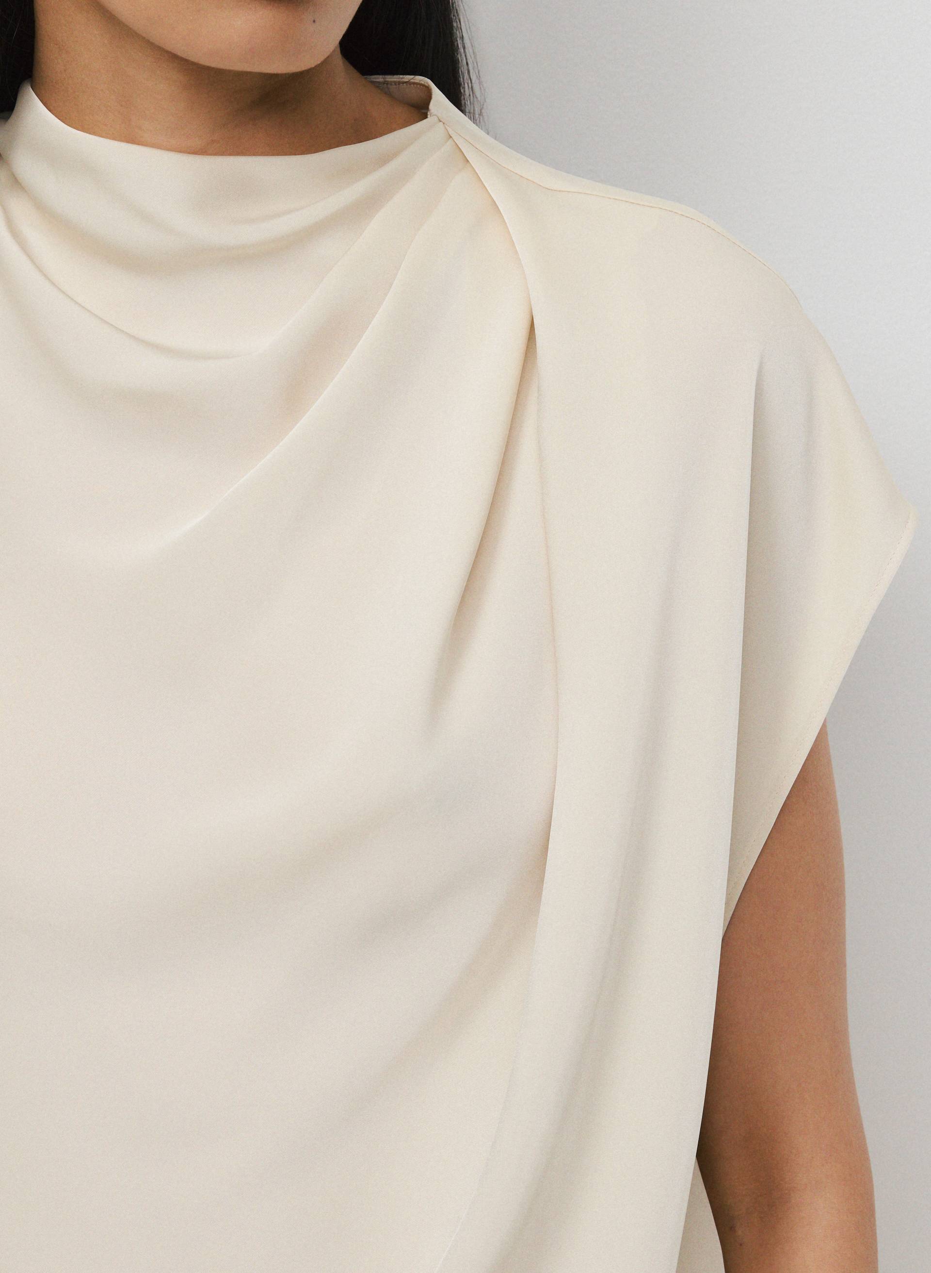 NOMINEE SATIN BLOUSE | Aritzia