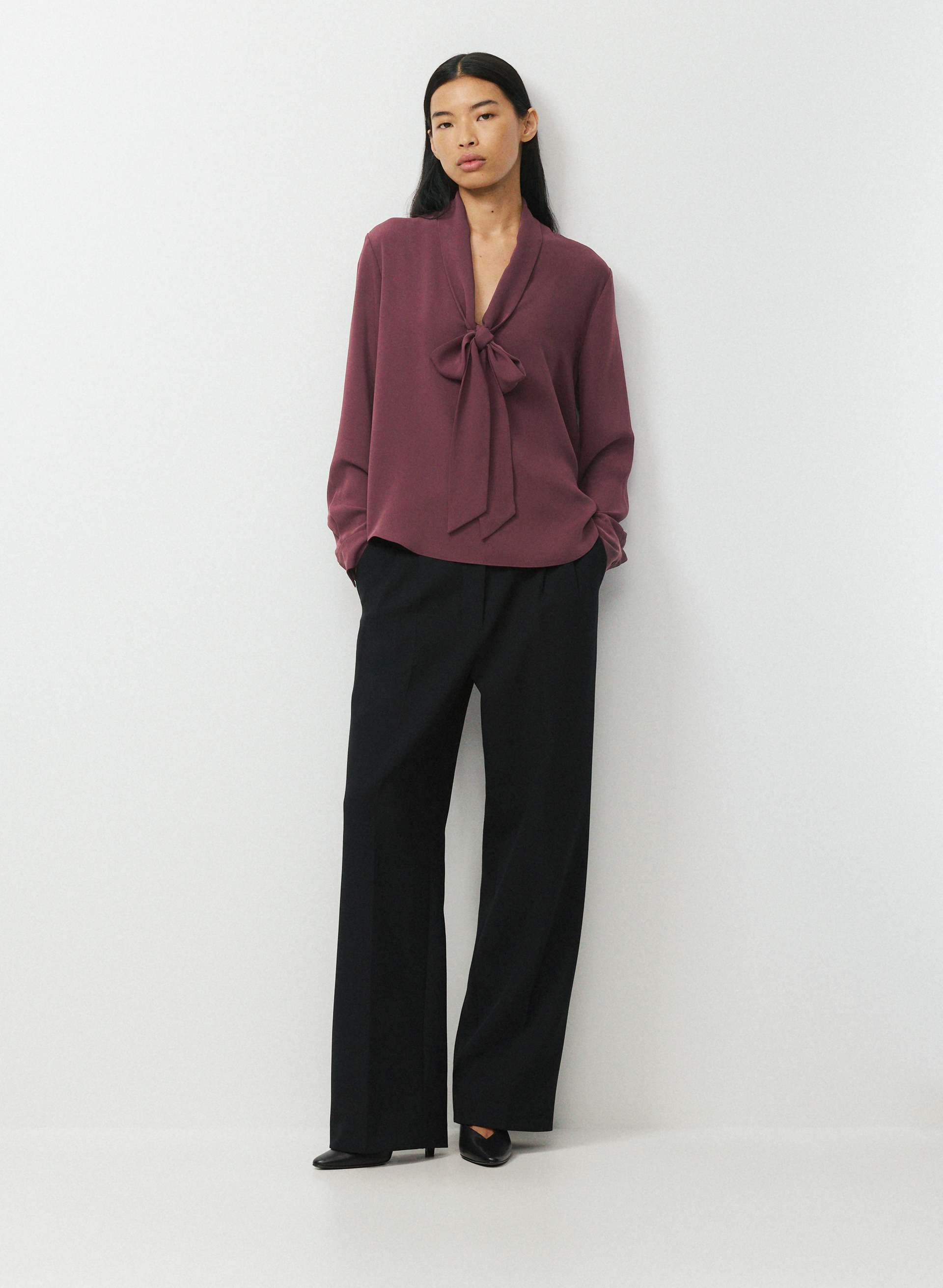 HESTIA BLOUSE | Aritzia