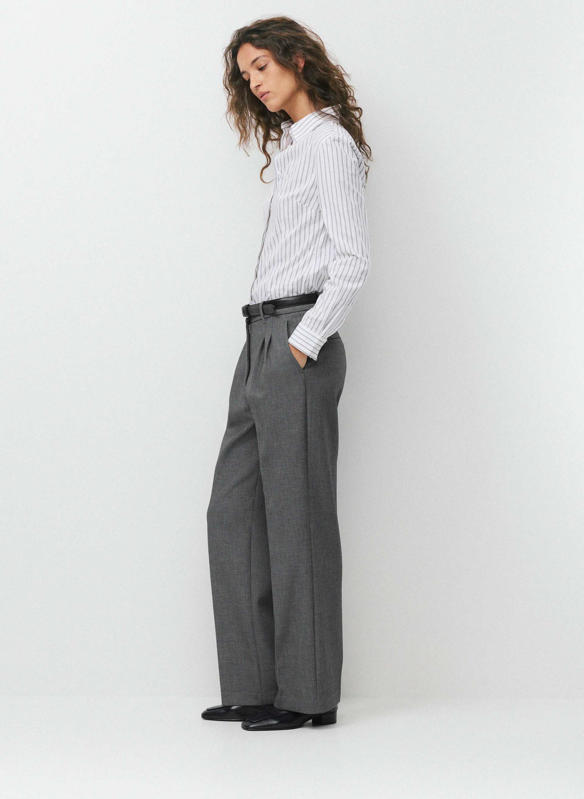 CHRONICLE SLIM POPLIN SHIRT | Aritzia