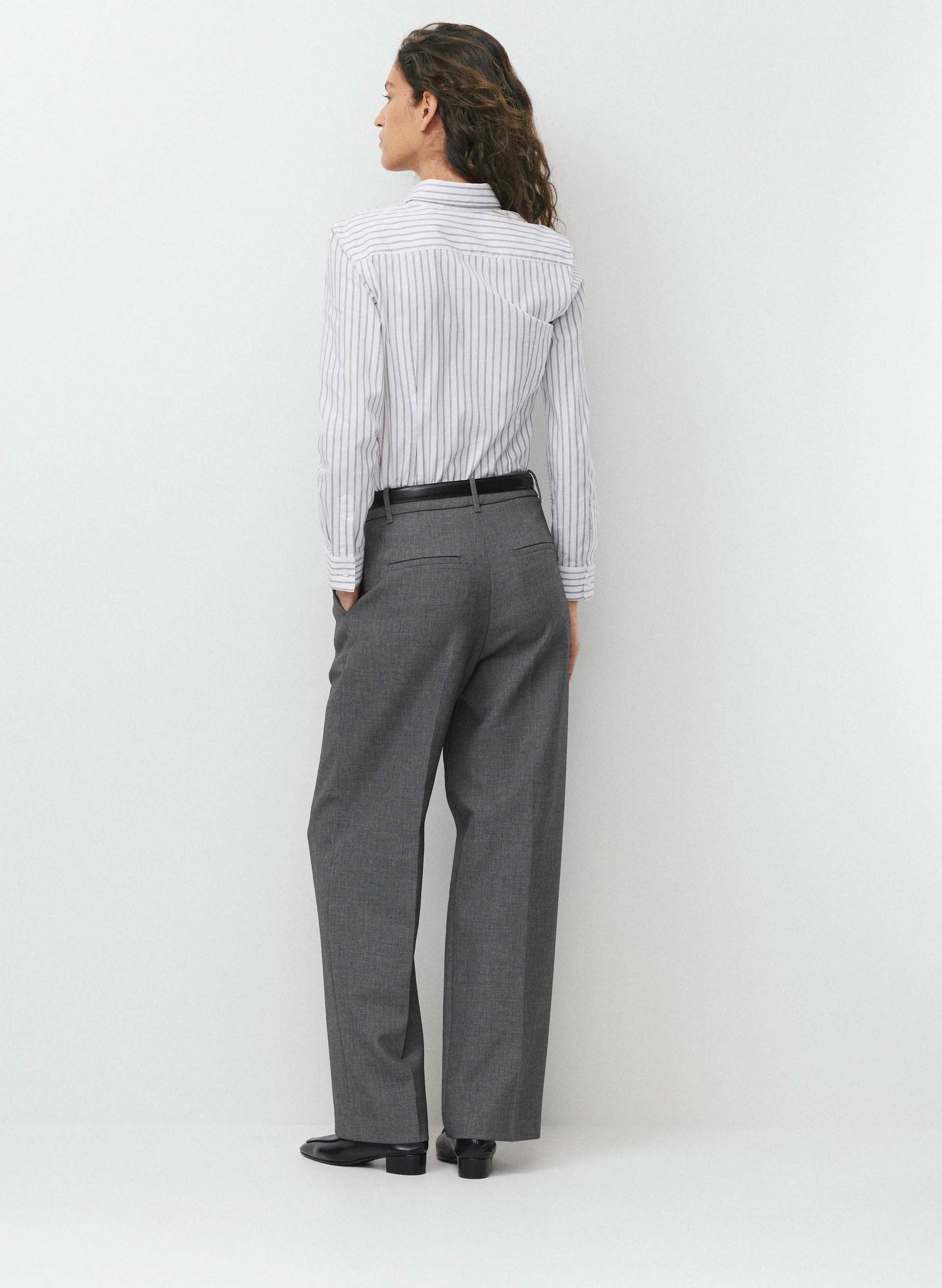 CHRONICLE SLIM POPLIN SHIRT | Aritzia