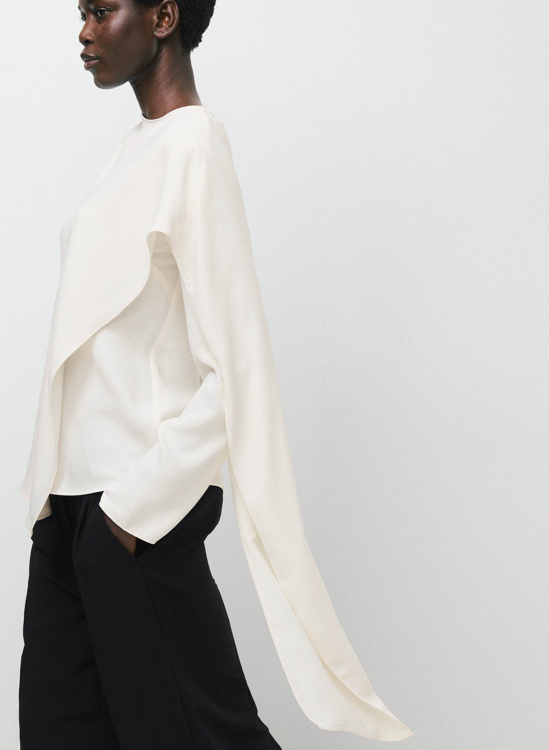 LORETTO BLOUSE | Aritzia