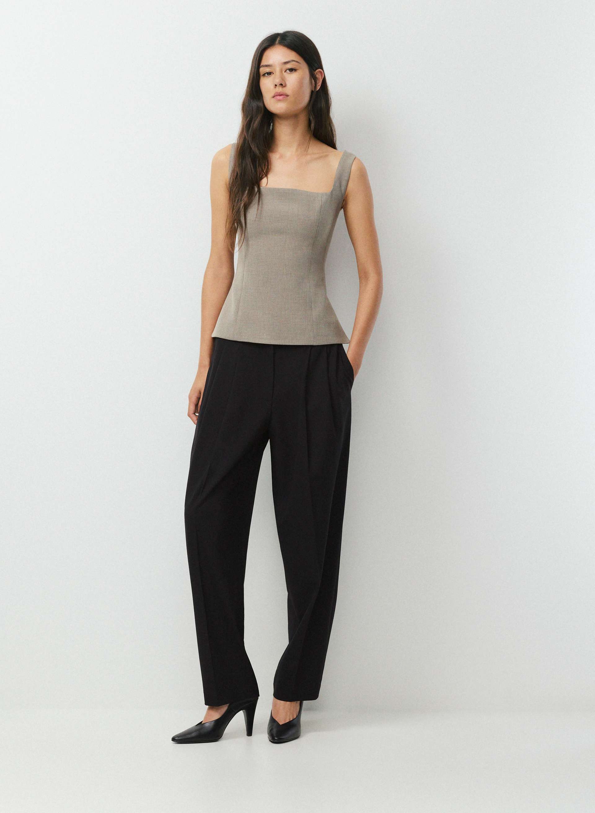 COLUMNIST TOP | Aritzia