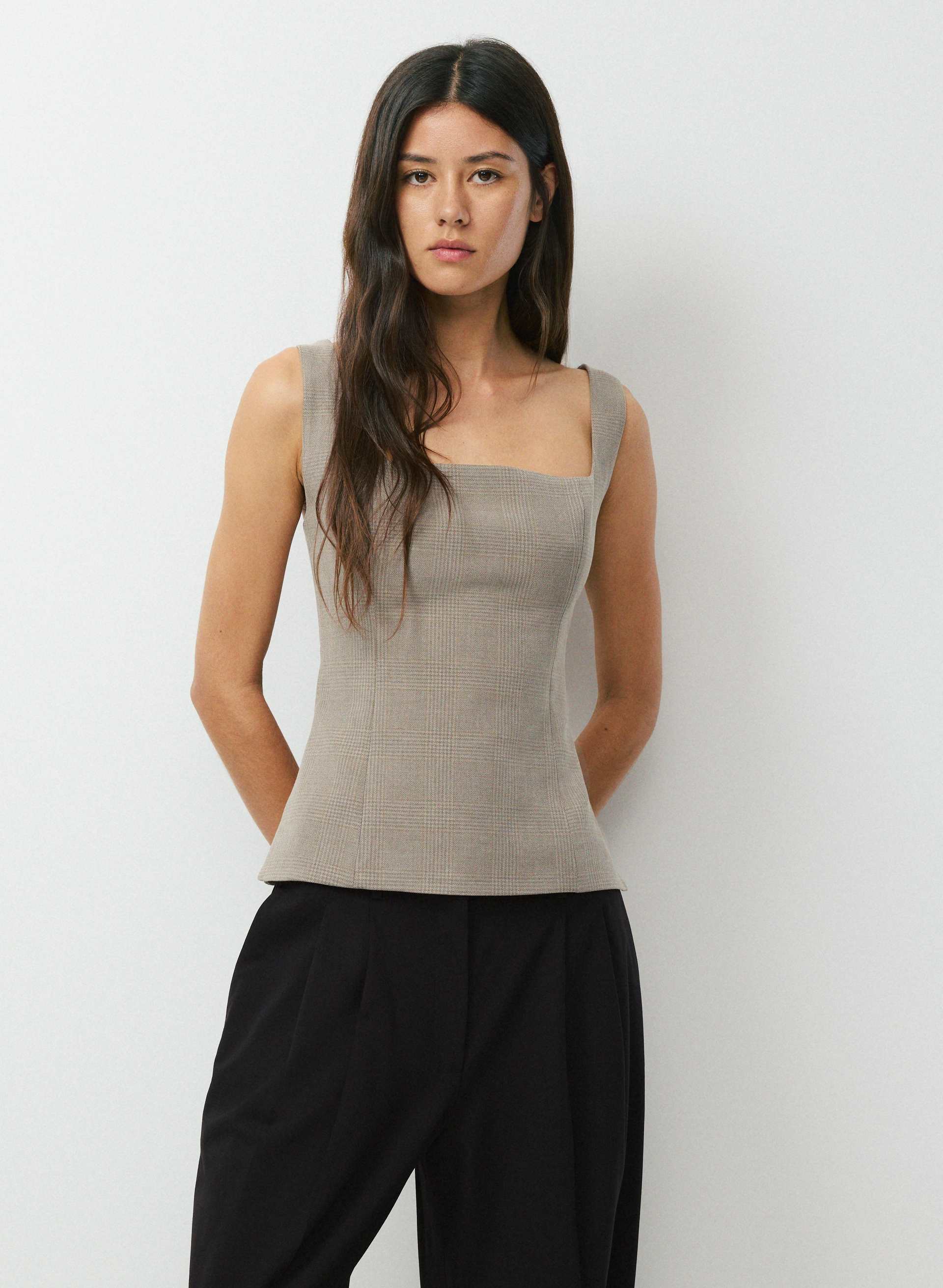 COLUMNIST TOP | Aritzia