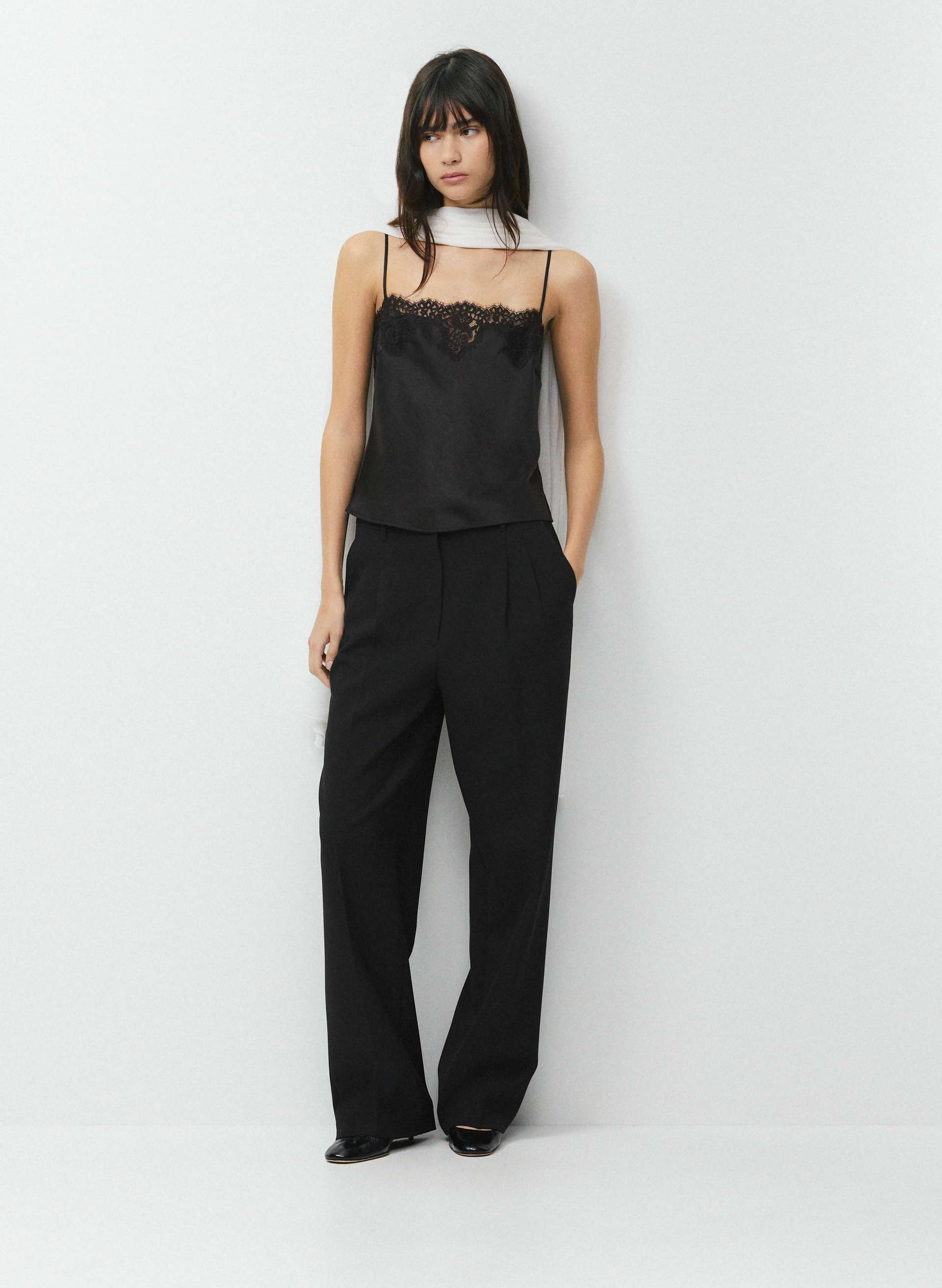 CAMISOLE GRENACHE EN SATIN | Aritzia