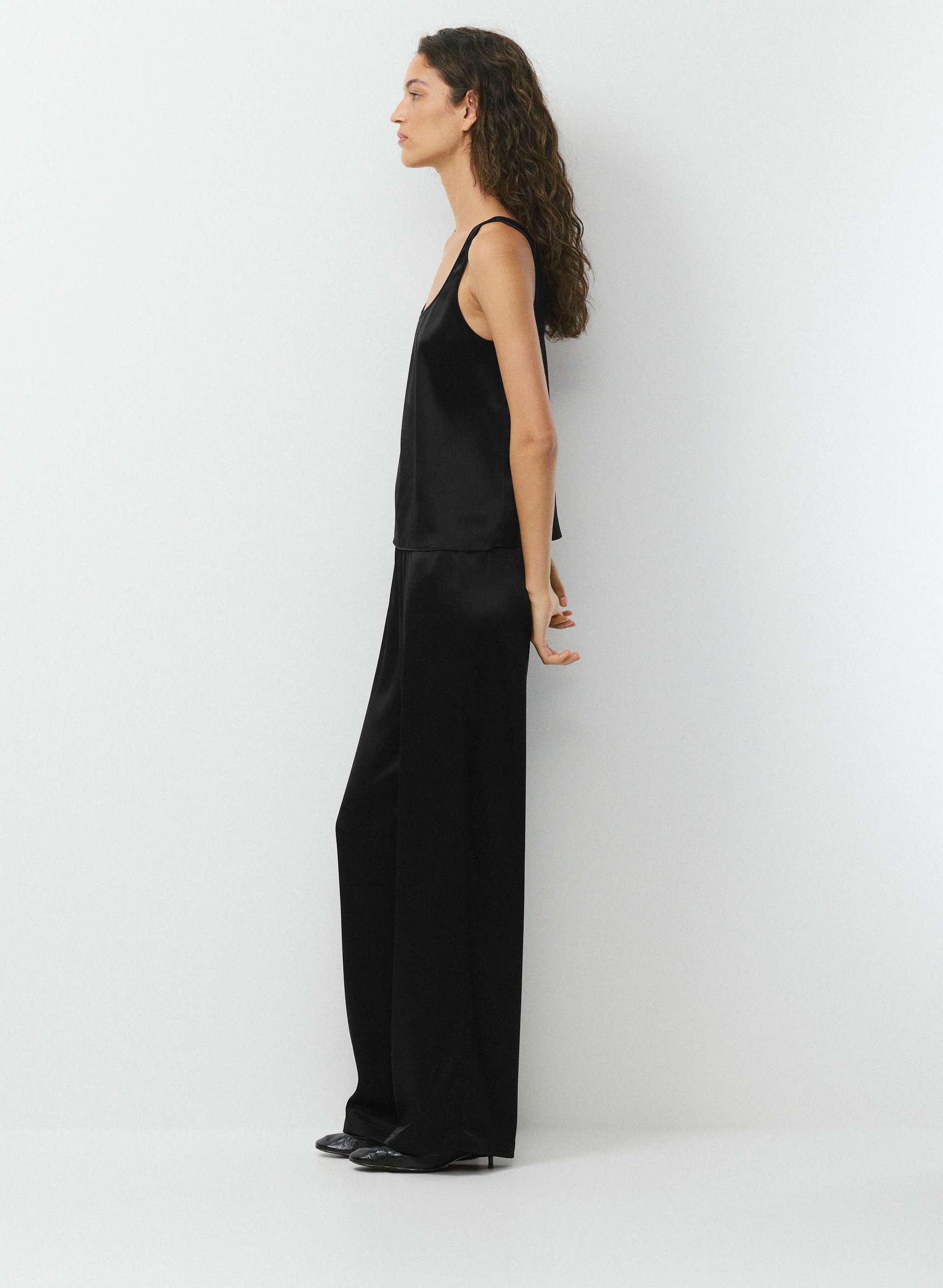 ASSET SATIN TOP | Aritzia