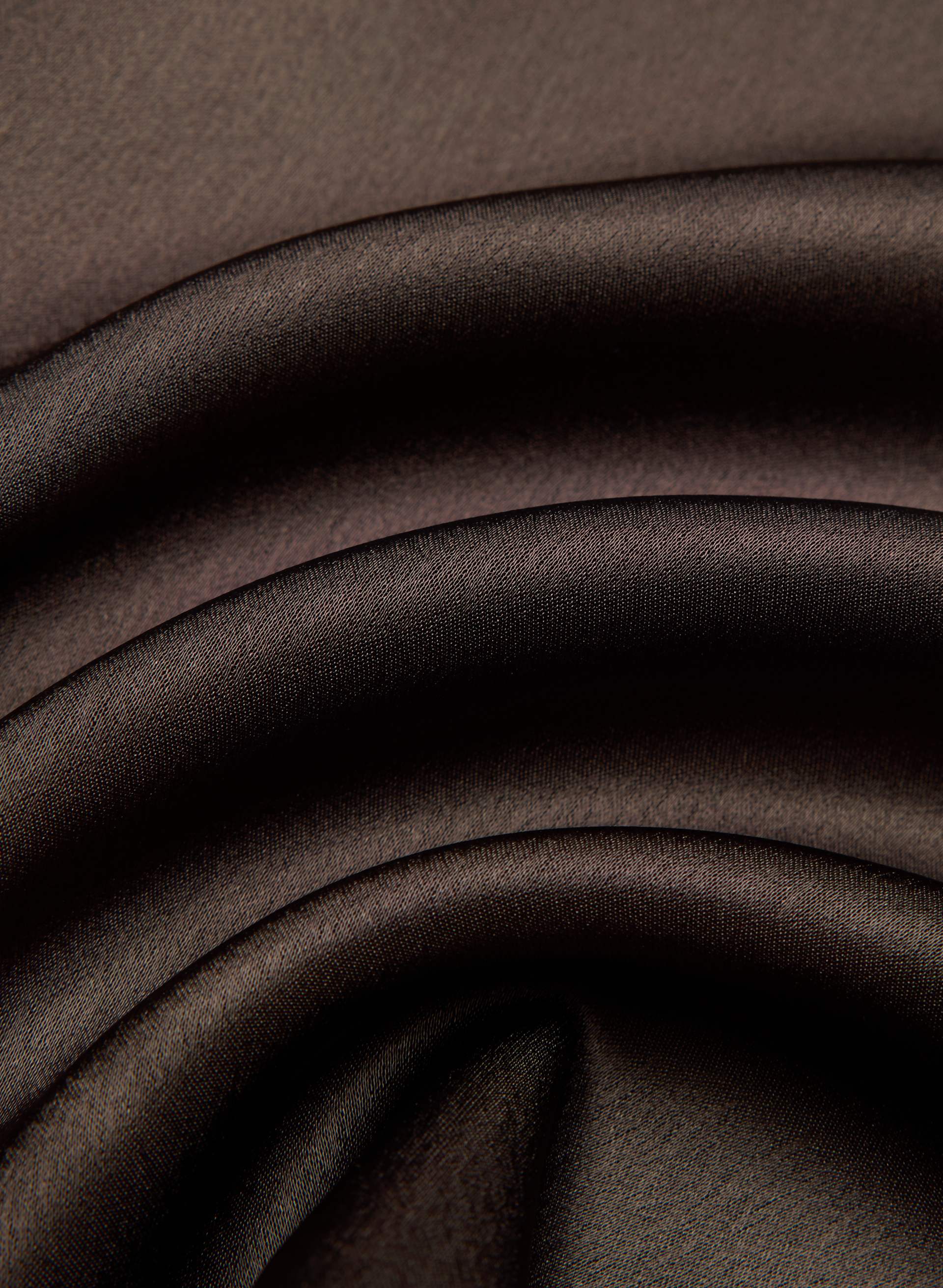 ASSET SATIN TOP | Aritzia