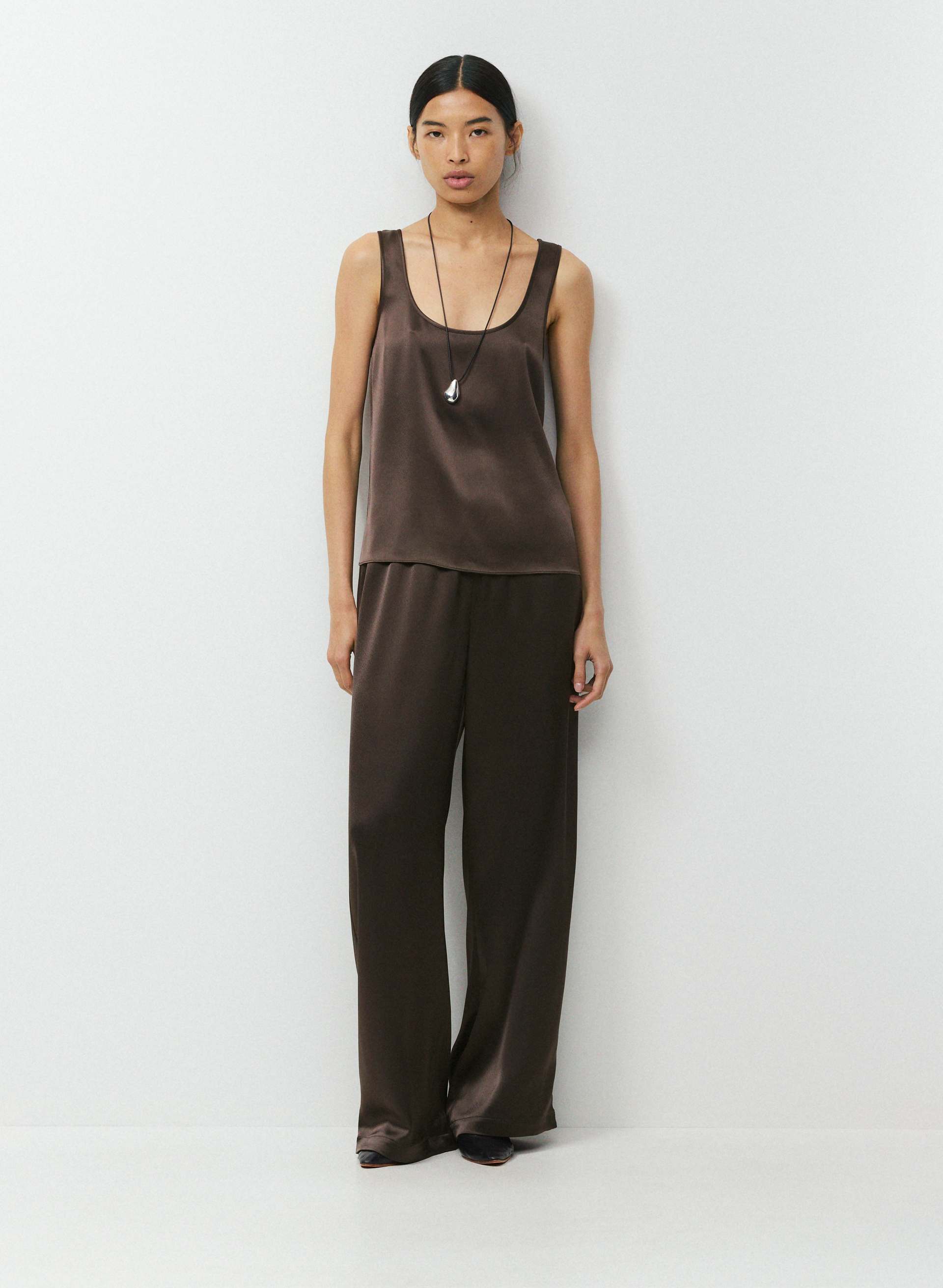 ASSET SATIN TOP | Aritzia