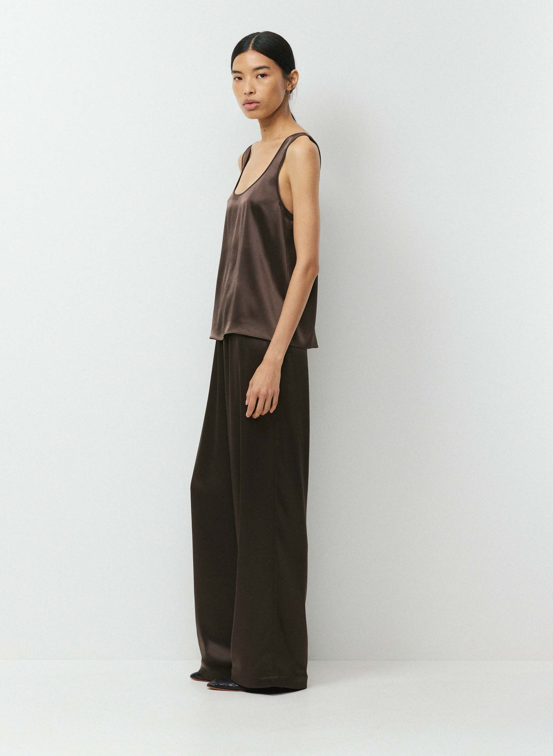 ASSET SATIN TOP | Aritzia