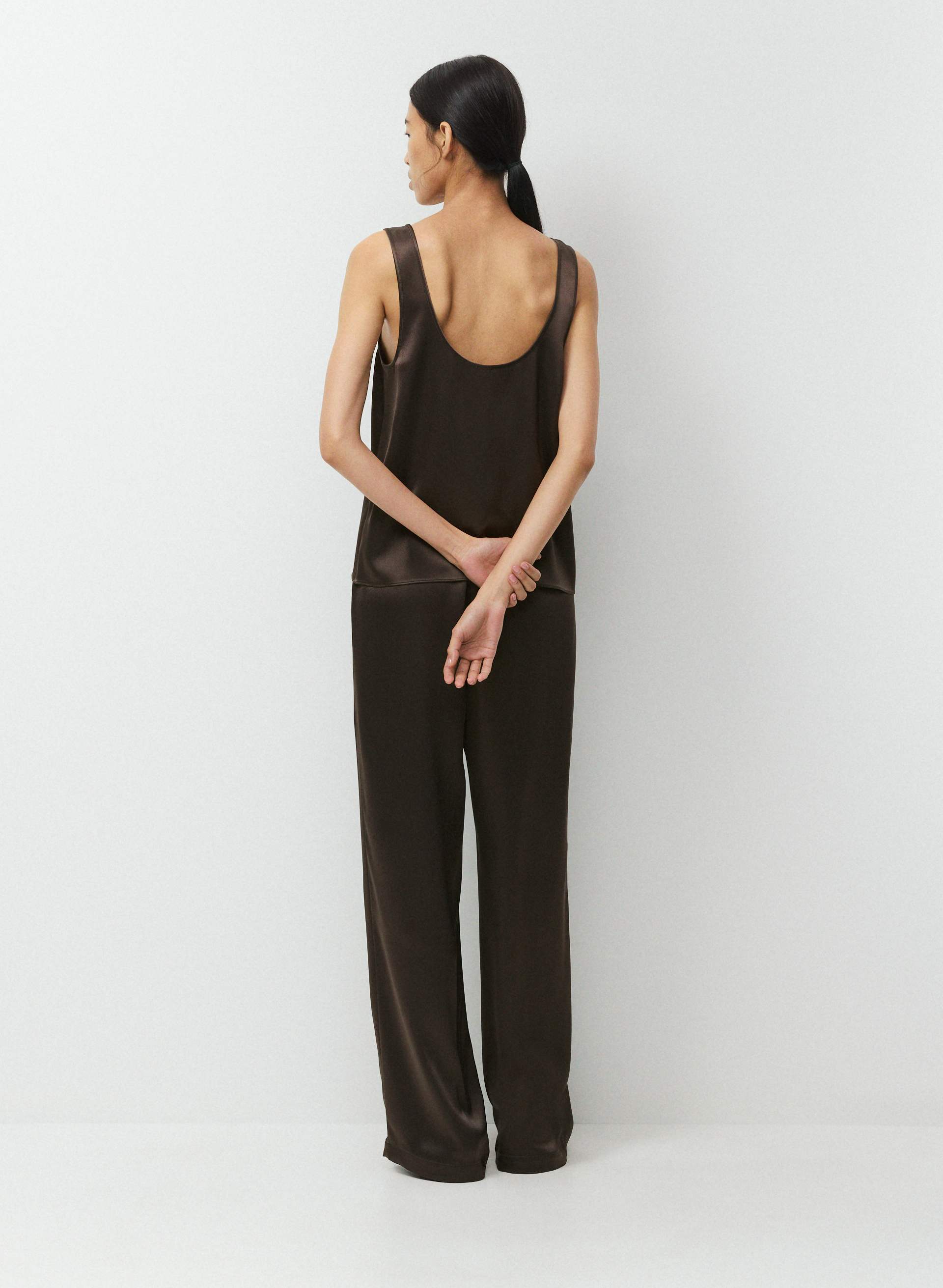 ASSET SATIN TOP | Aritzia