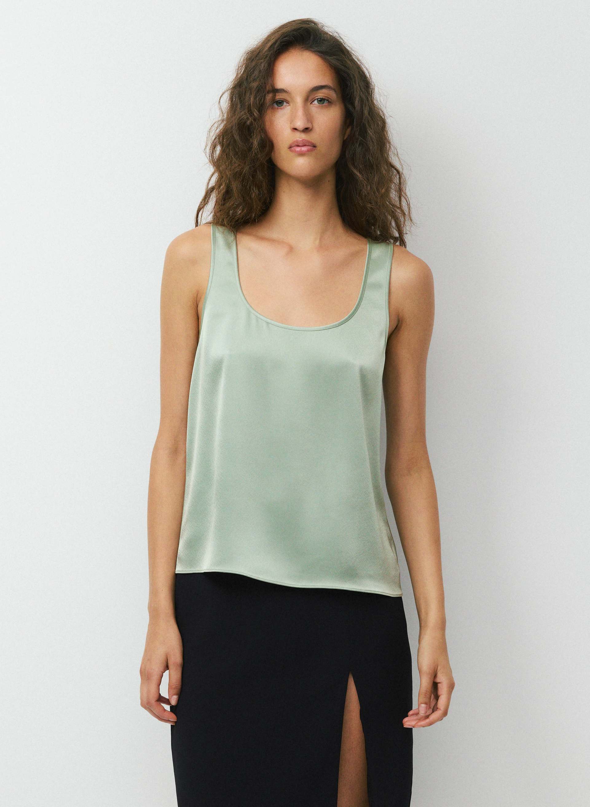 ASSET SATIN TOP - Double satin scoopneck tank. 