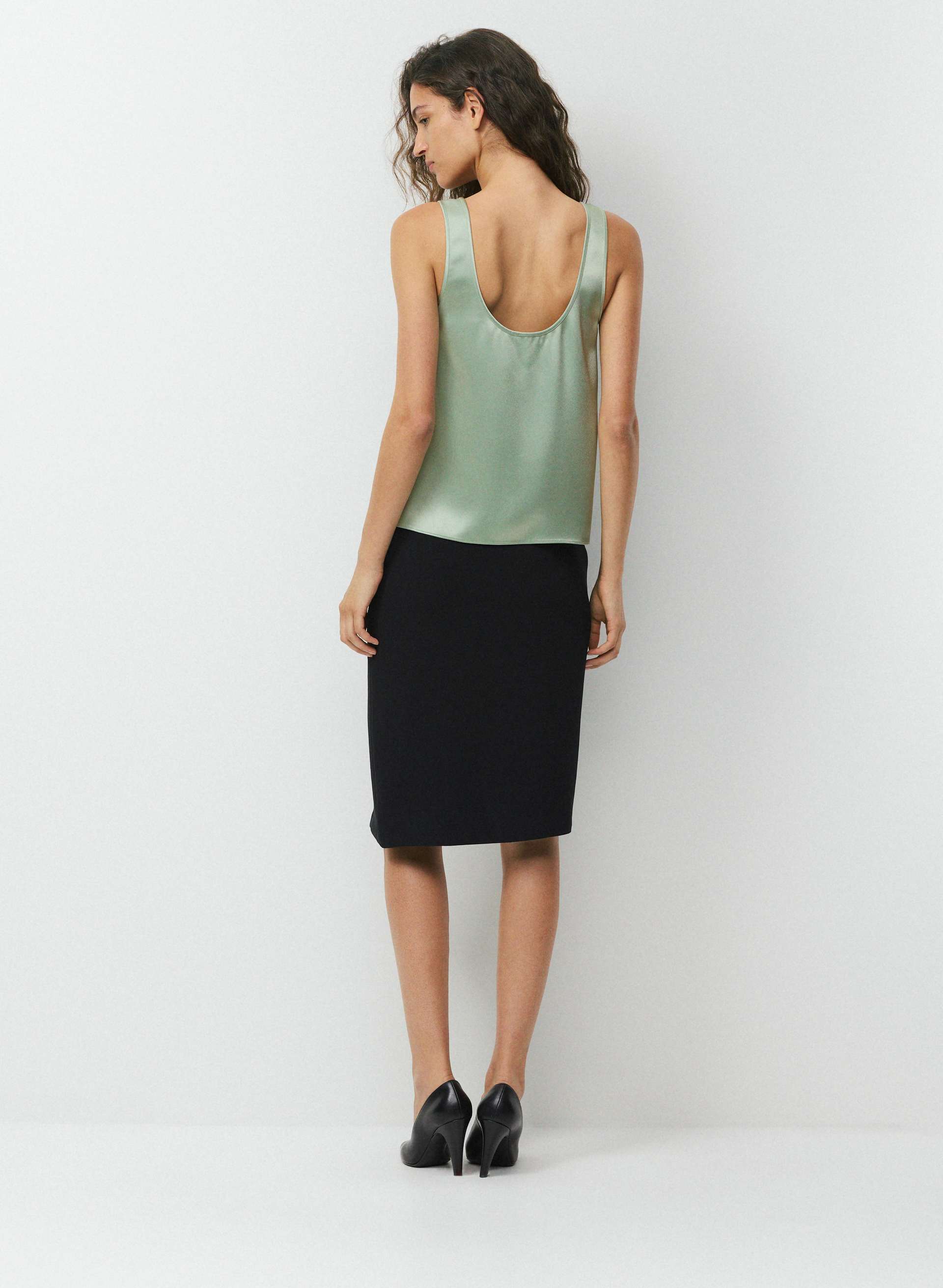 ASSET SATIN TOP | Aritzia