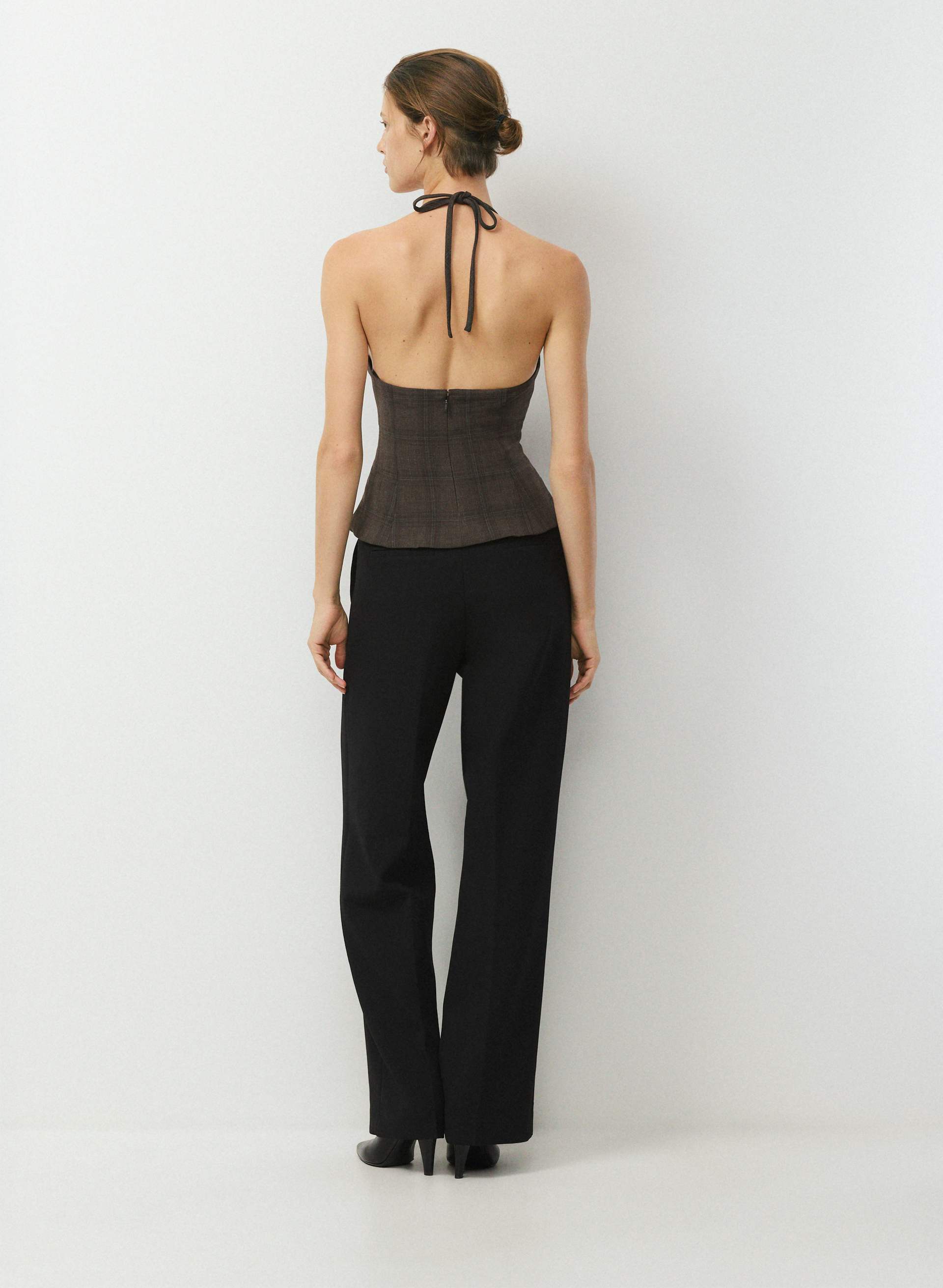 CONVENTION HALTER TOP | Aritzia