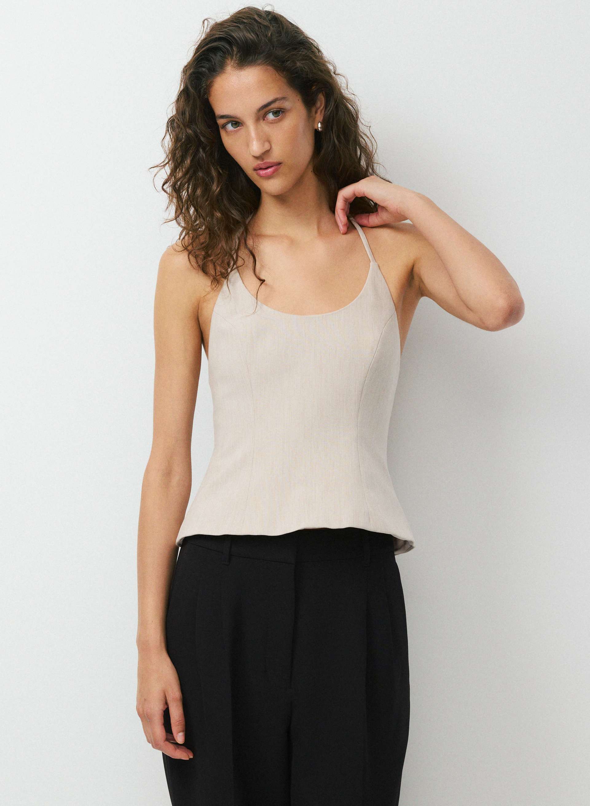 Convention Halter Top | Aritzia US