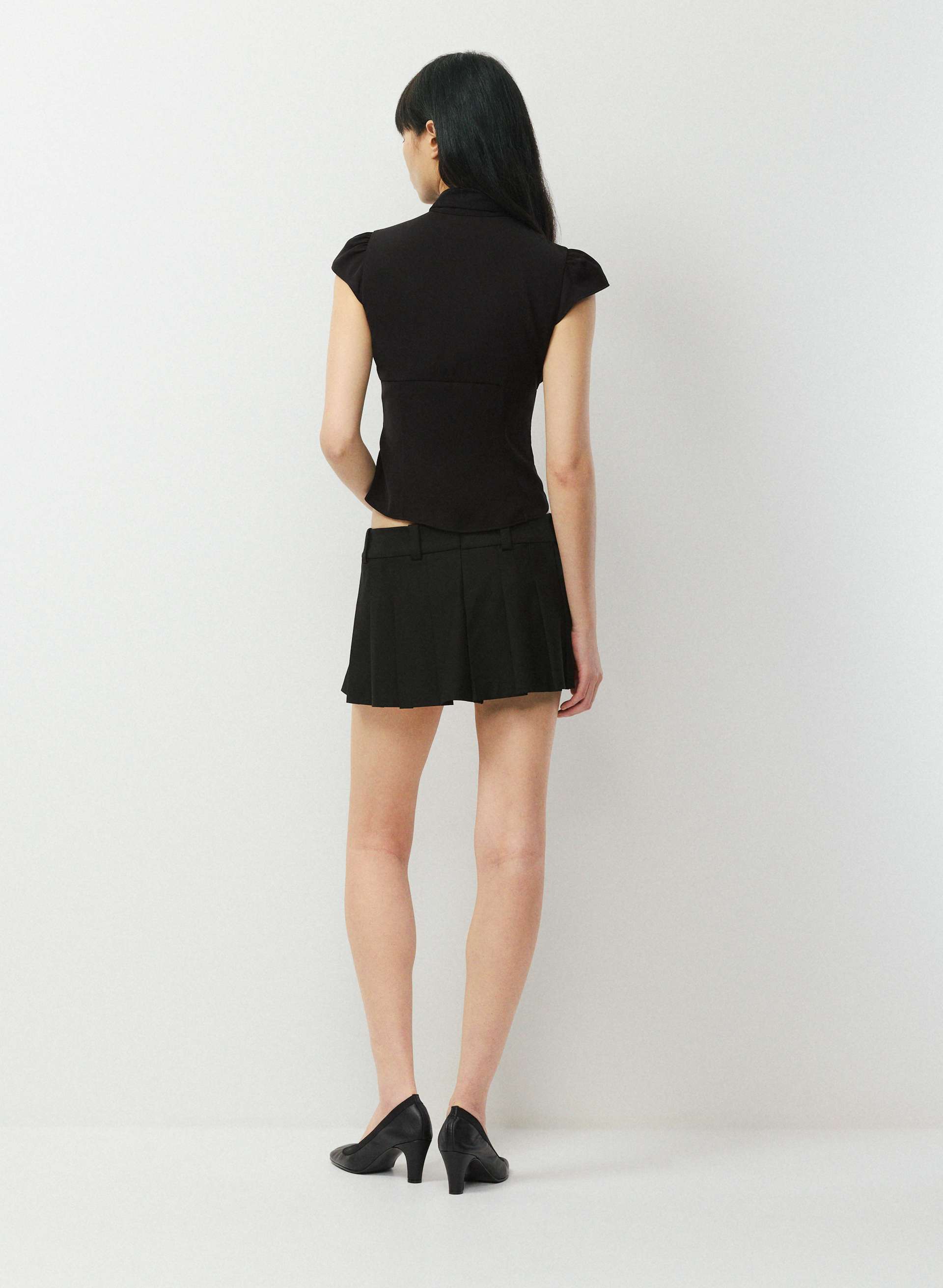DIARY TOP | Aritzia