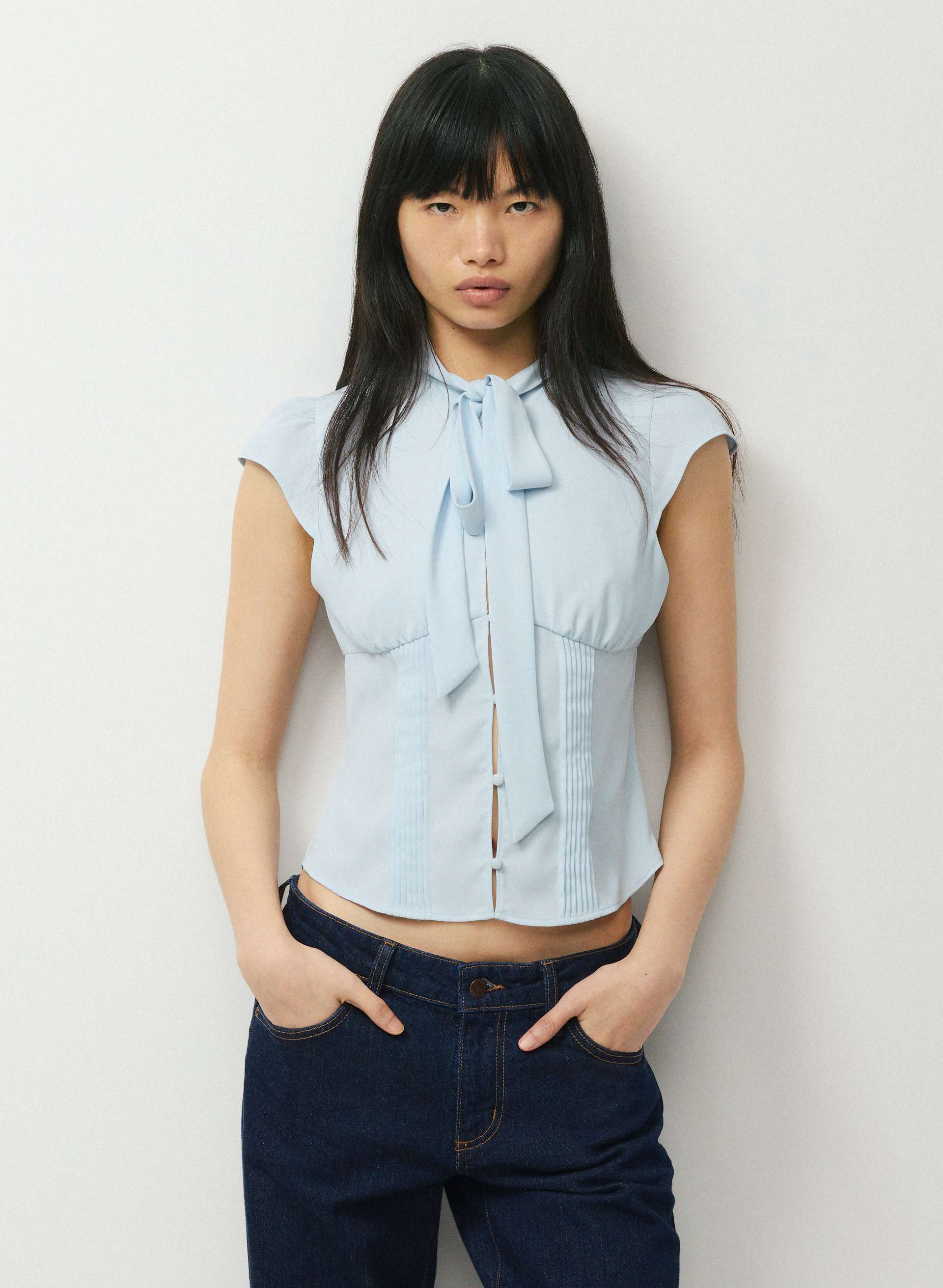 DIARY TOP - Satin top with tie neckline. 