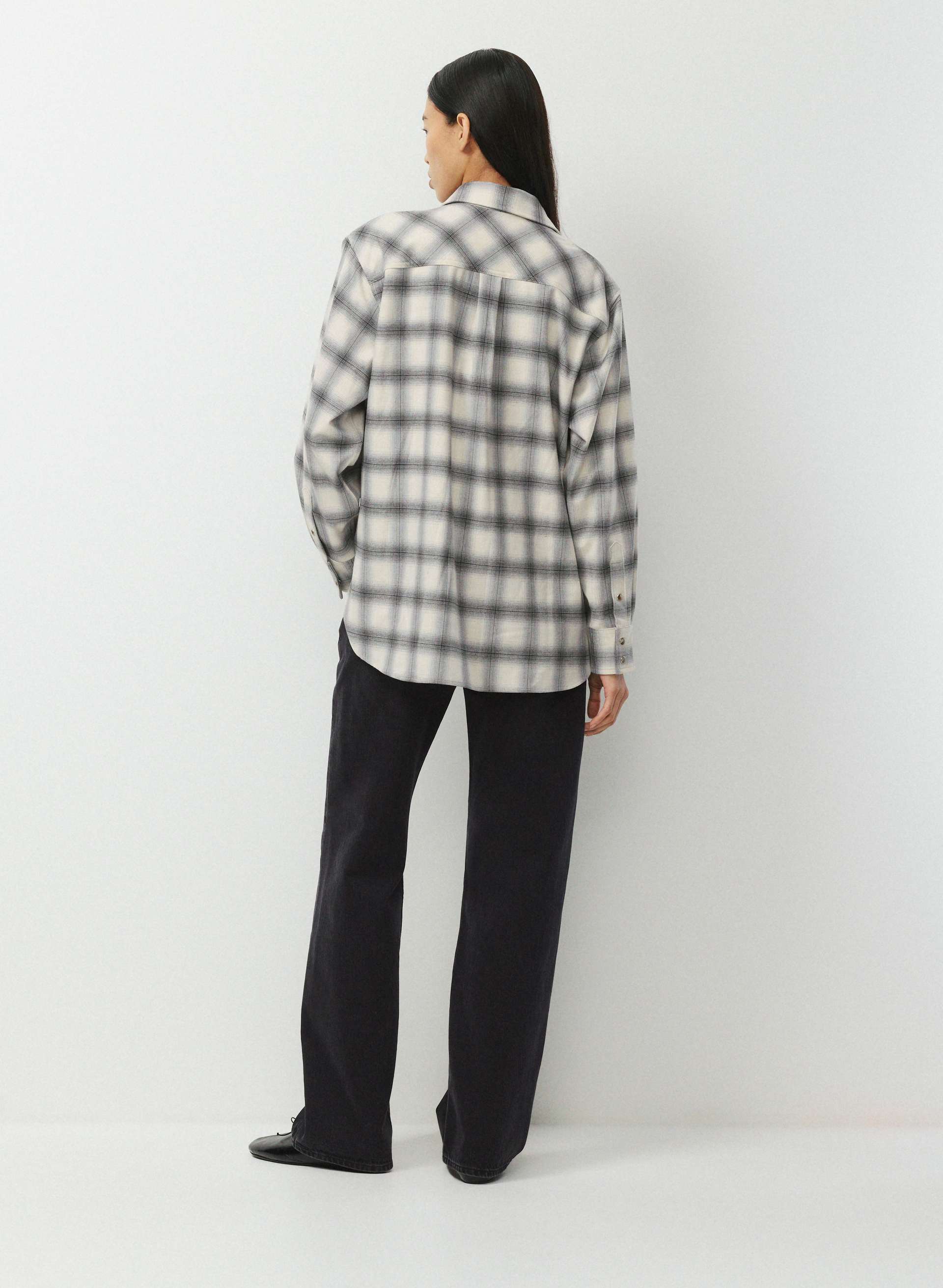 POSTBOX SHIRT | Aritzia