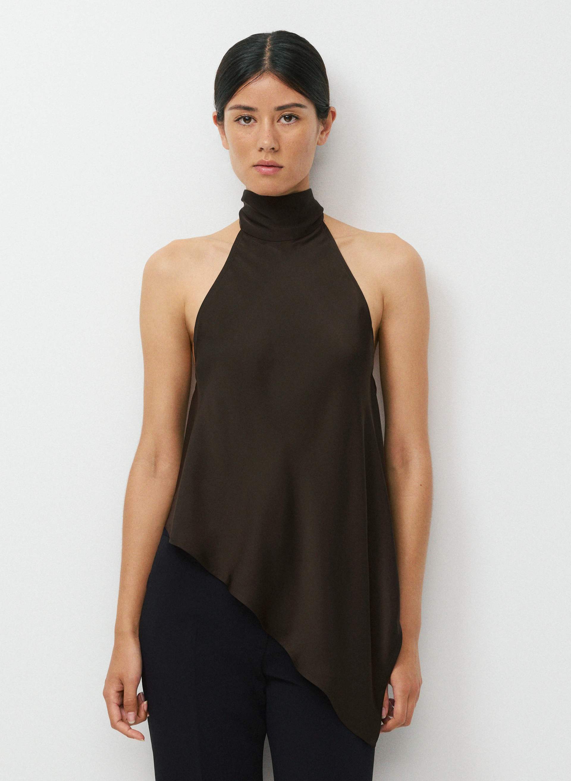 REFINE SHINE™ REVEL HALTER TOP | Aritzia