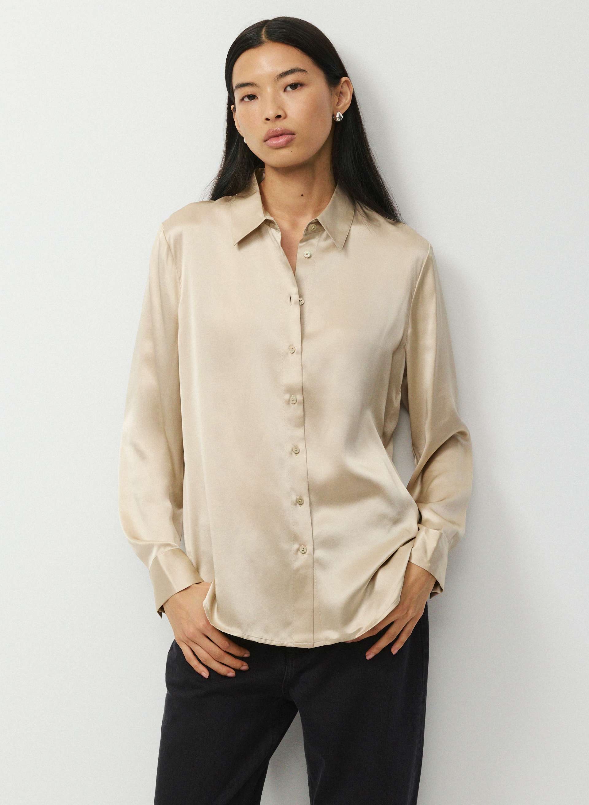 FORECAST SILK SHIRT - Classic 100% silk button-up shirt. 