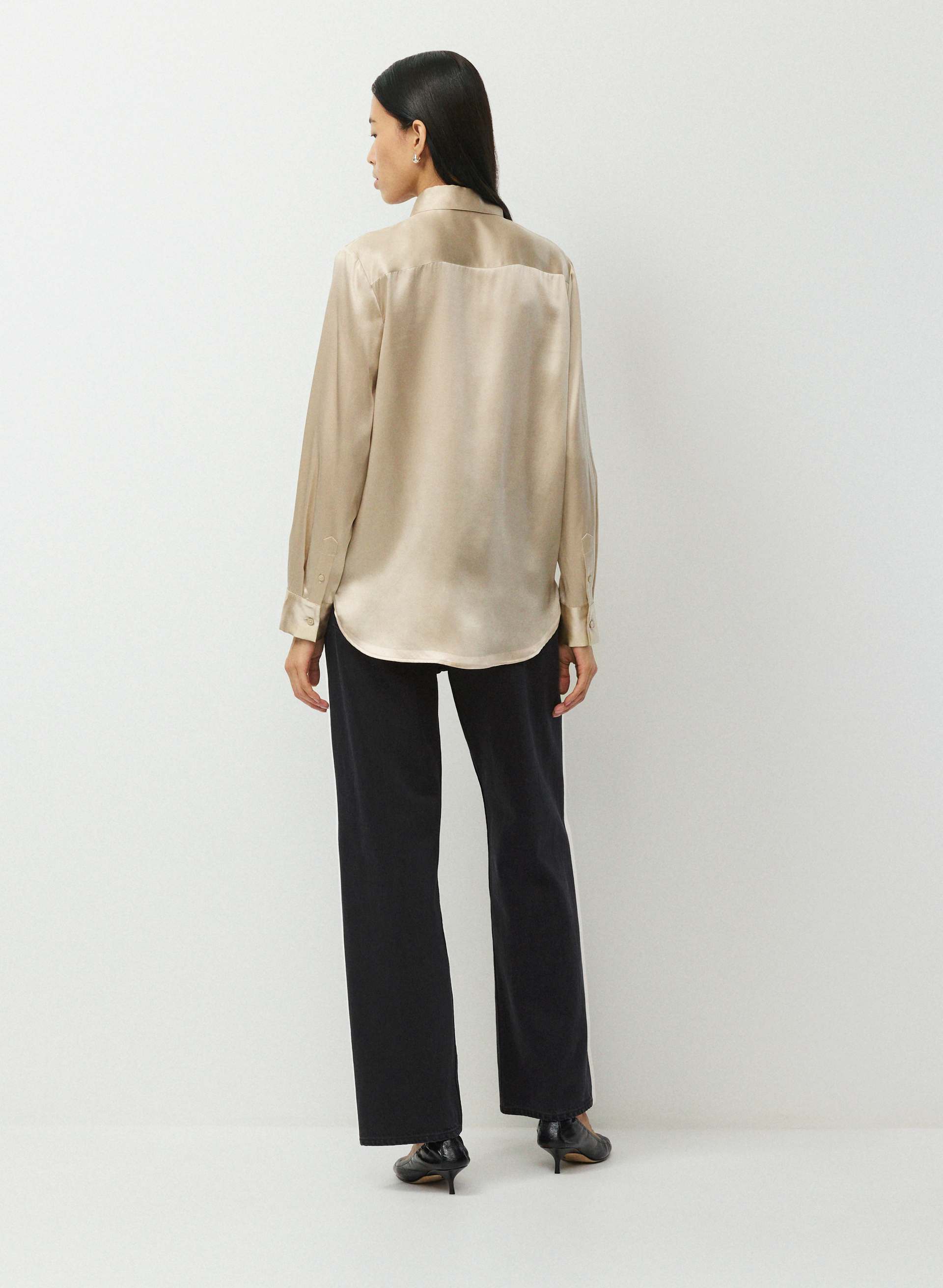 FORECAST SILK SHIRT | Aritzia