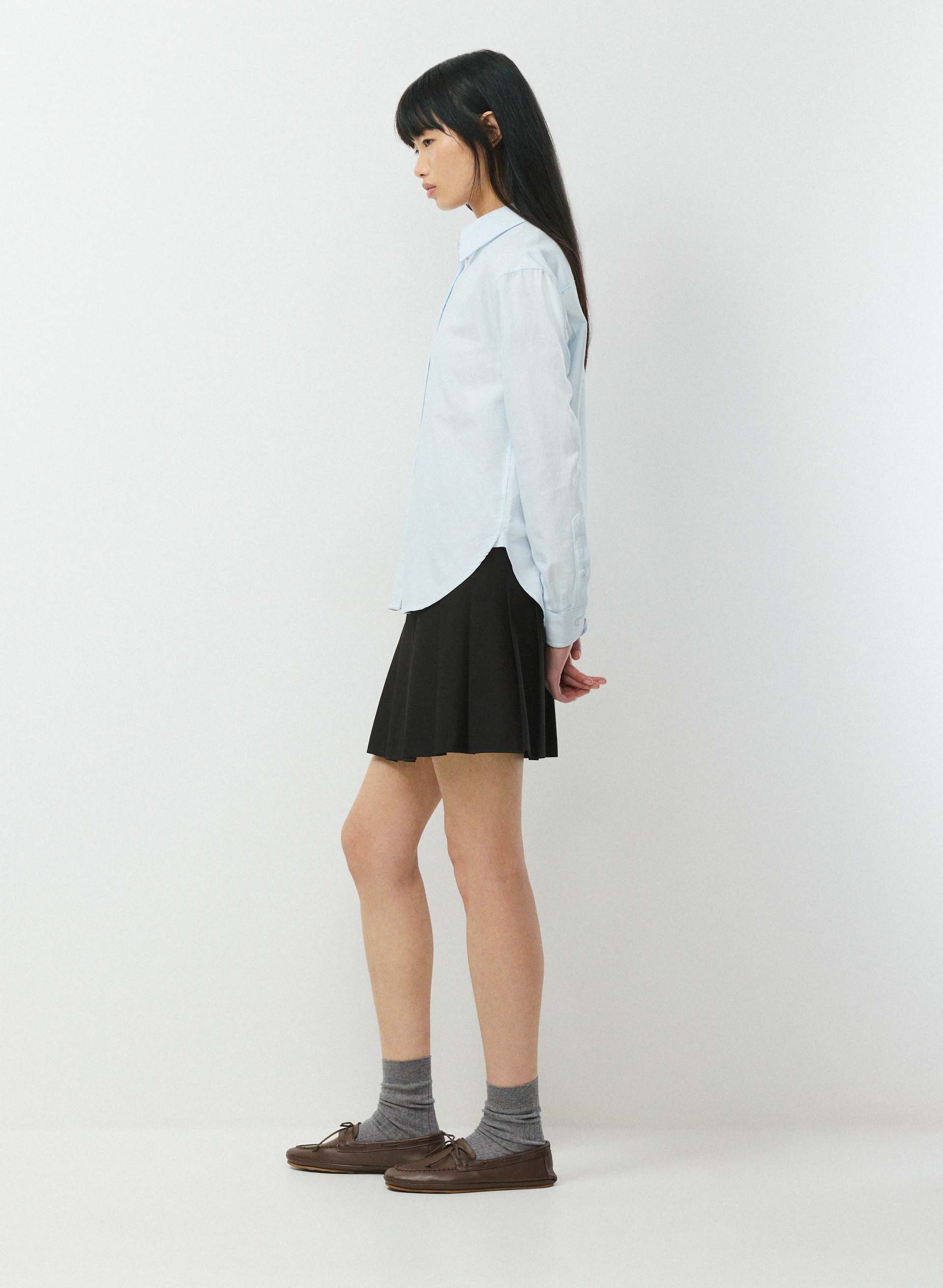 BOOKISH OXFORD SHIRT | Aritzia