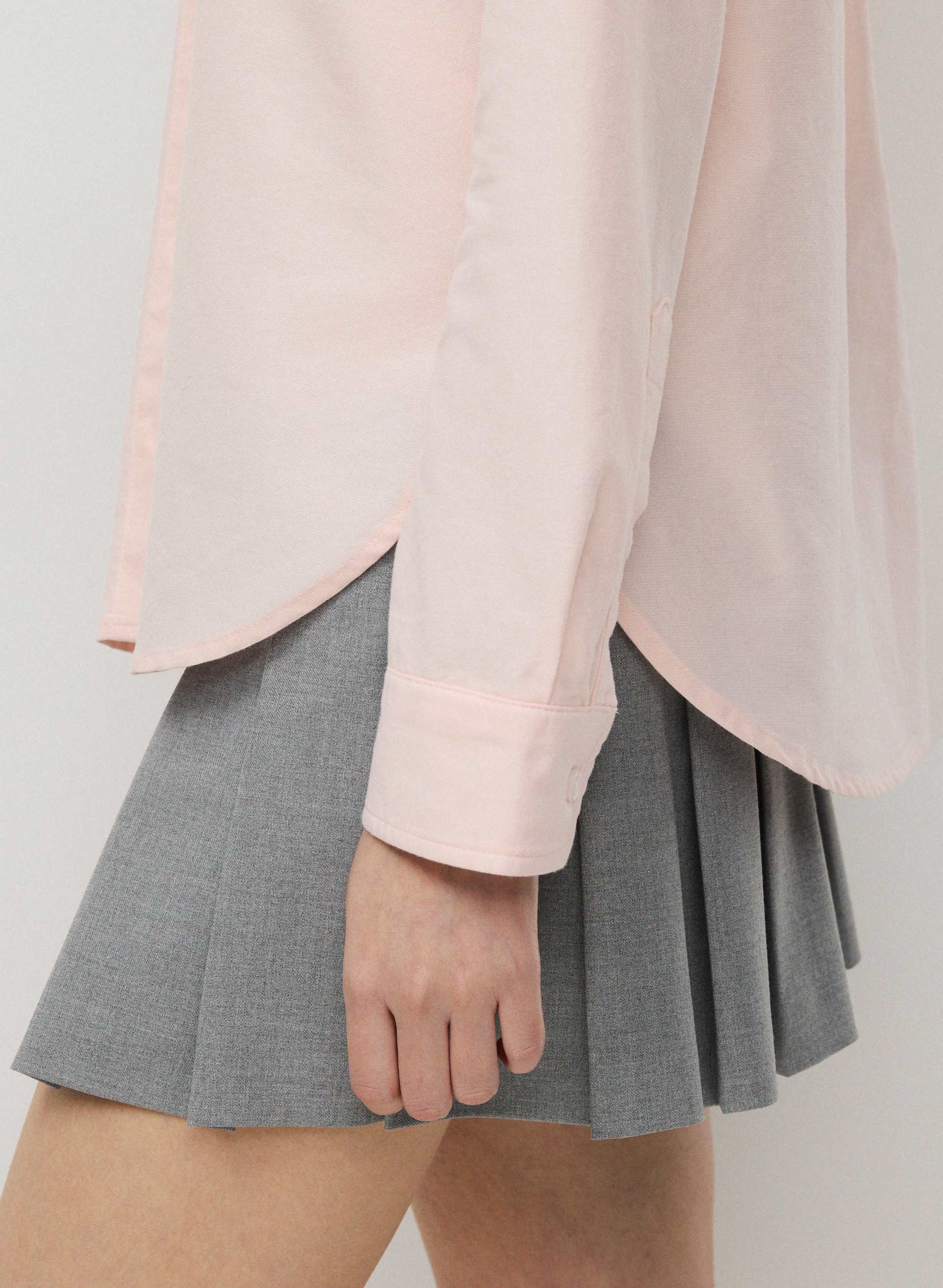 BOOKISH OXFORD SHIRT | Aritzia