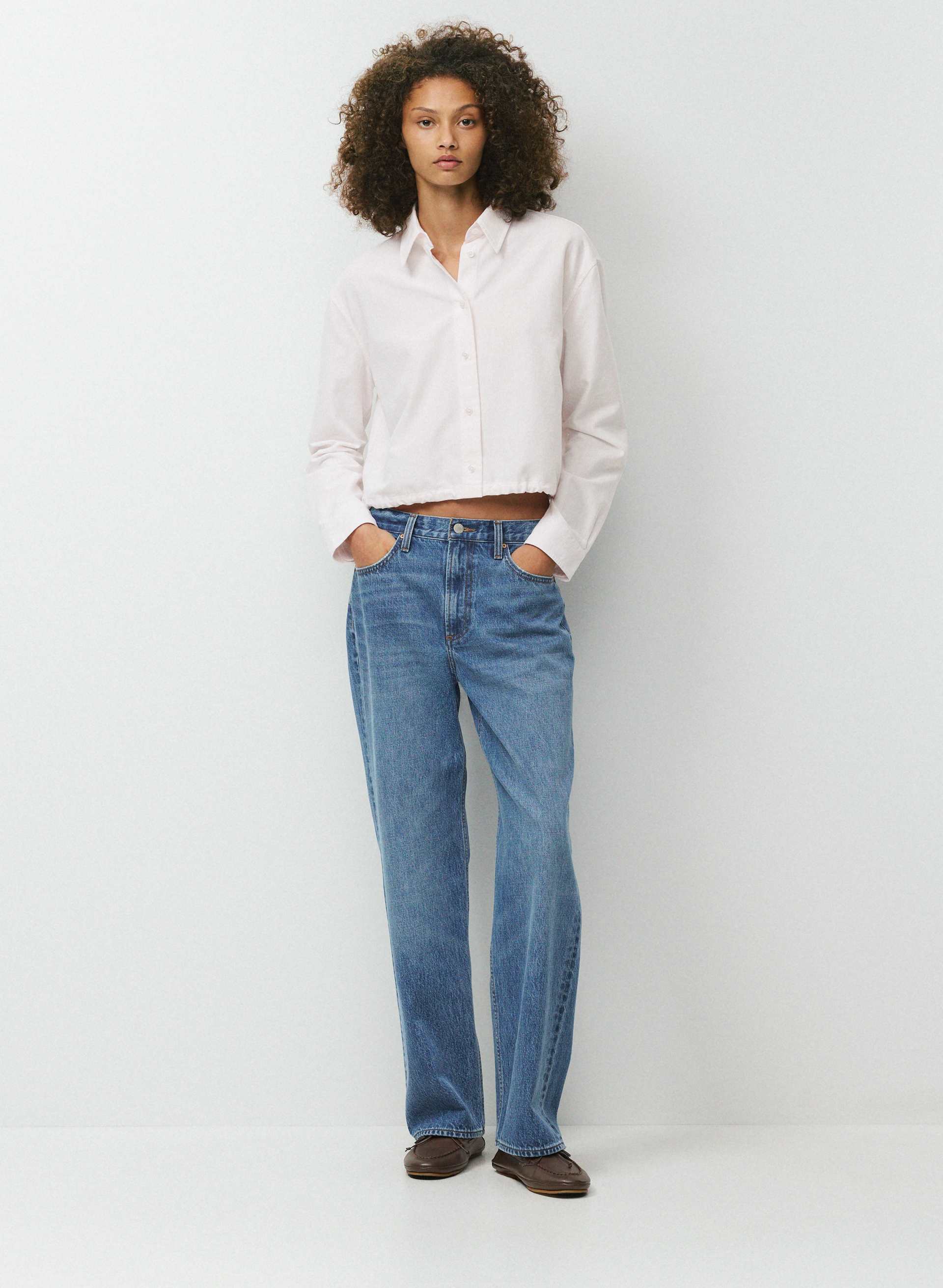 NOVELLA OXFORD SHIRT | Aritzia