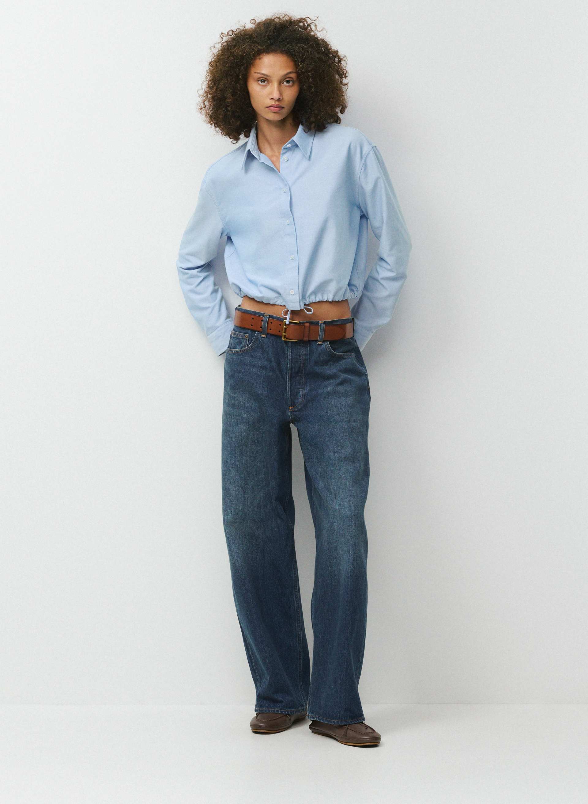 NOVELLA OXFORD SHIRT | Aritzia