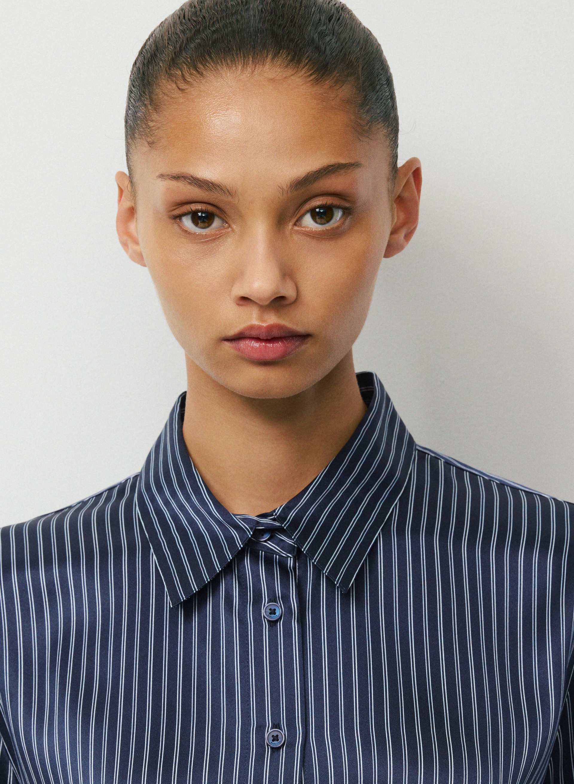 FORECAST SILK SHIRT | Aritzia