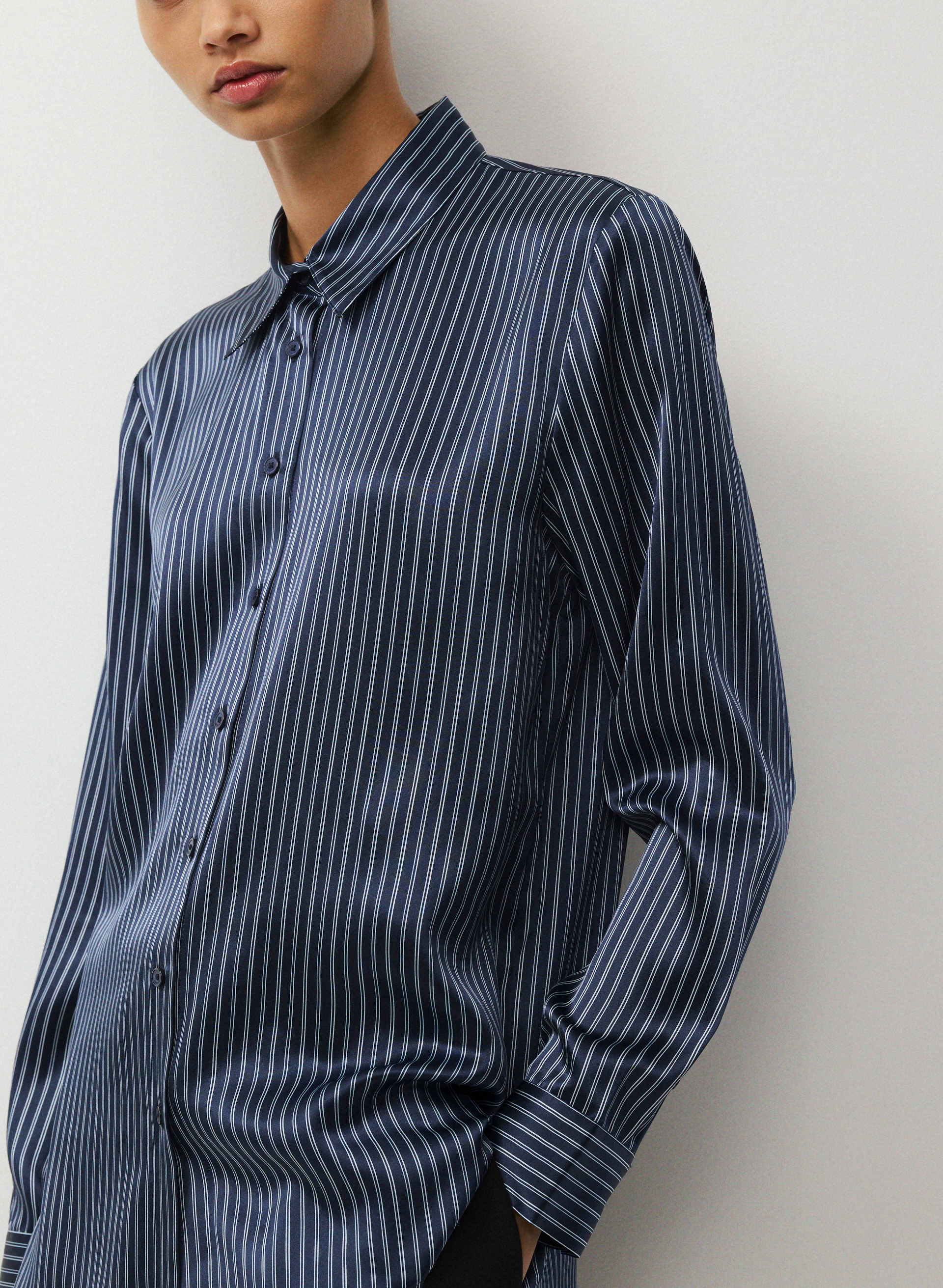FORECAST SILK SHIRT | Aritzia