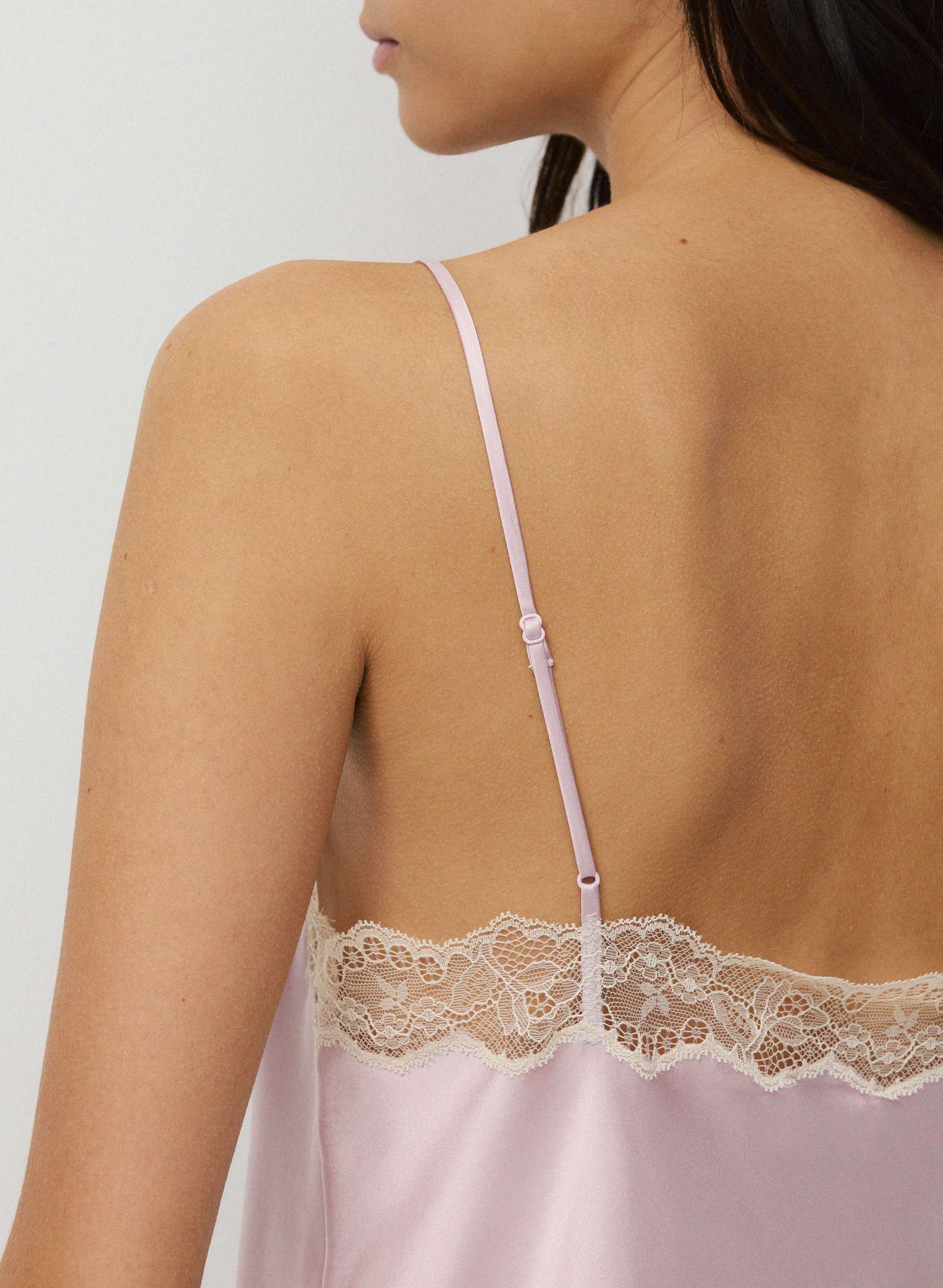 CAMISOLE RÉSONANCE EN SOIE | Aritzia