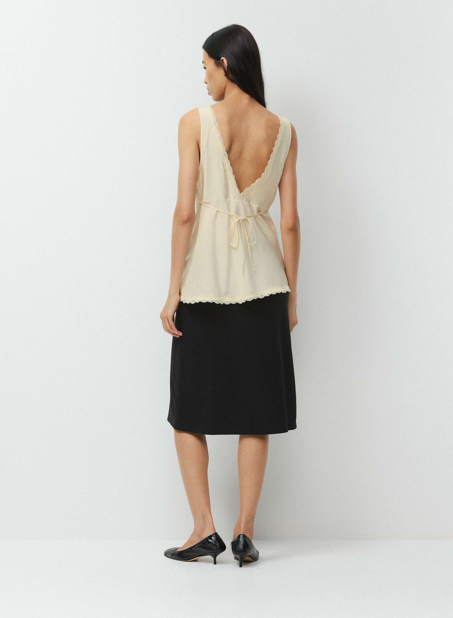 HAUT SÉRÉNADE EN SOIE | Aritzia