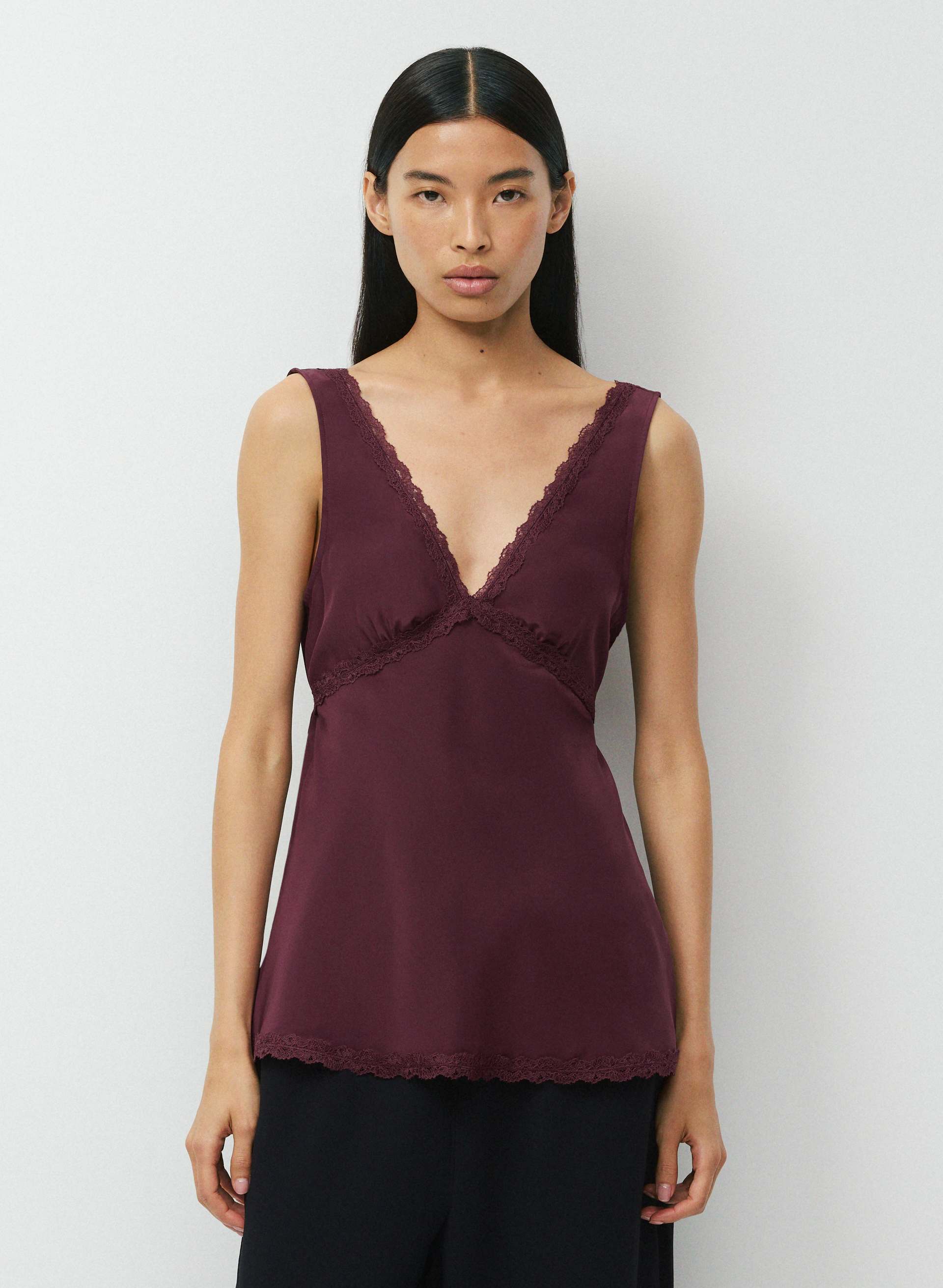 SERENADE SILK TOP | Aritzia
