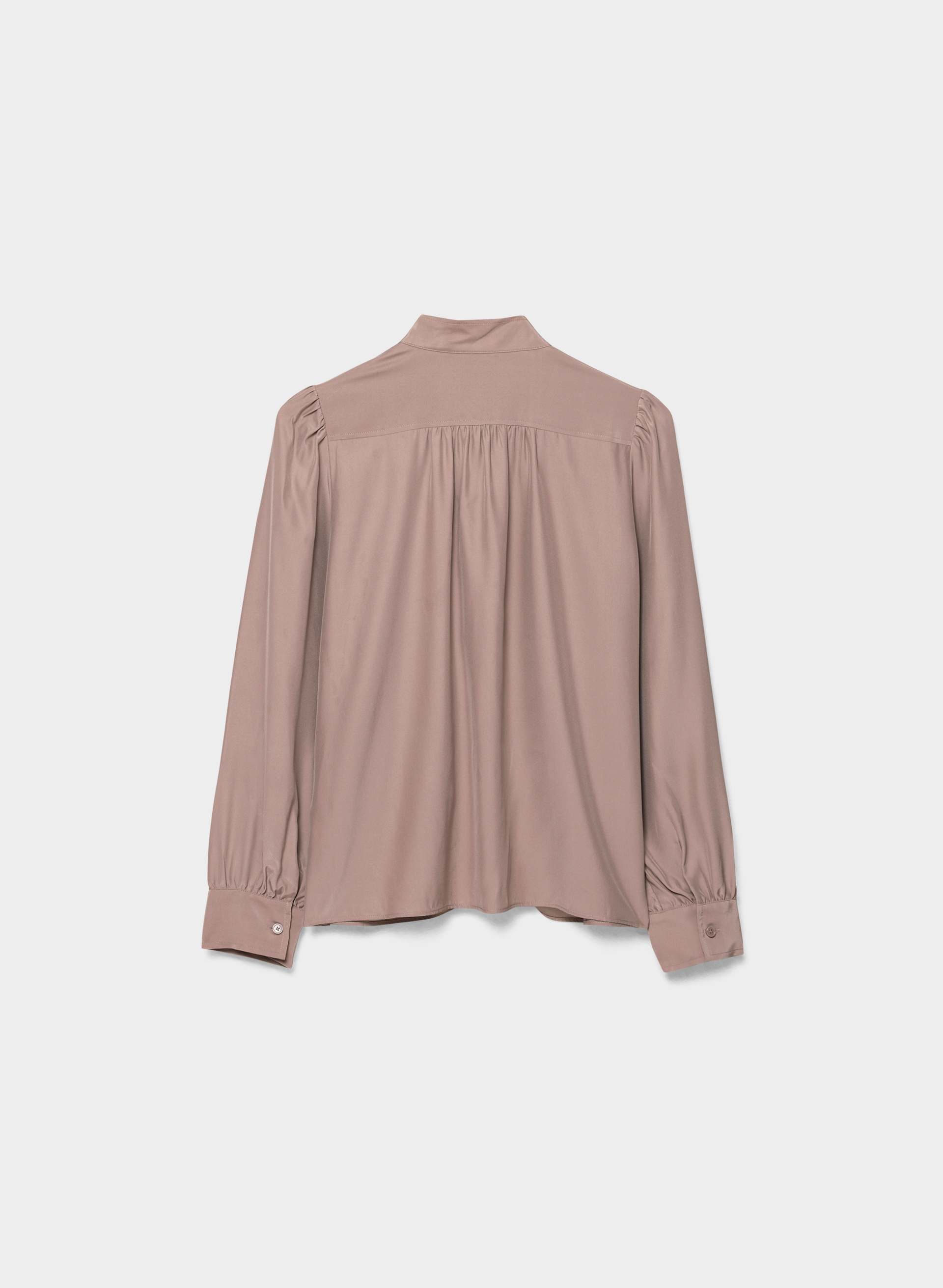 DELPHINE SILK BLOUSE | Aritzia