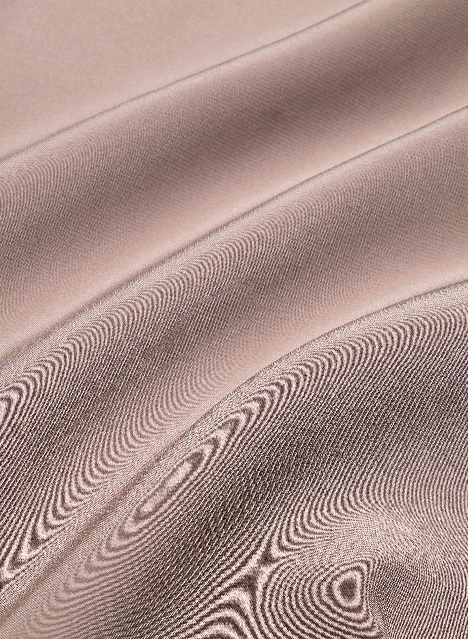 DELPHINE SILK BLOUSE | Aritzia